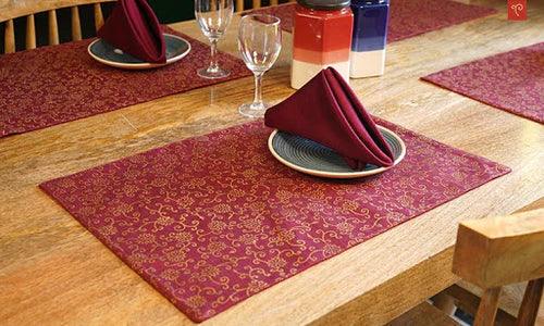 What are considered Kitchen Linens?