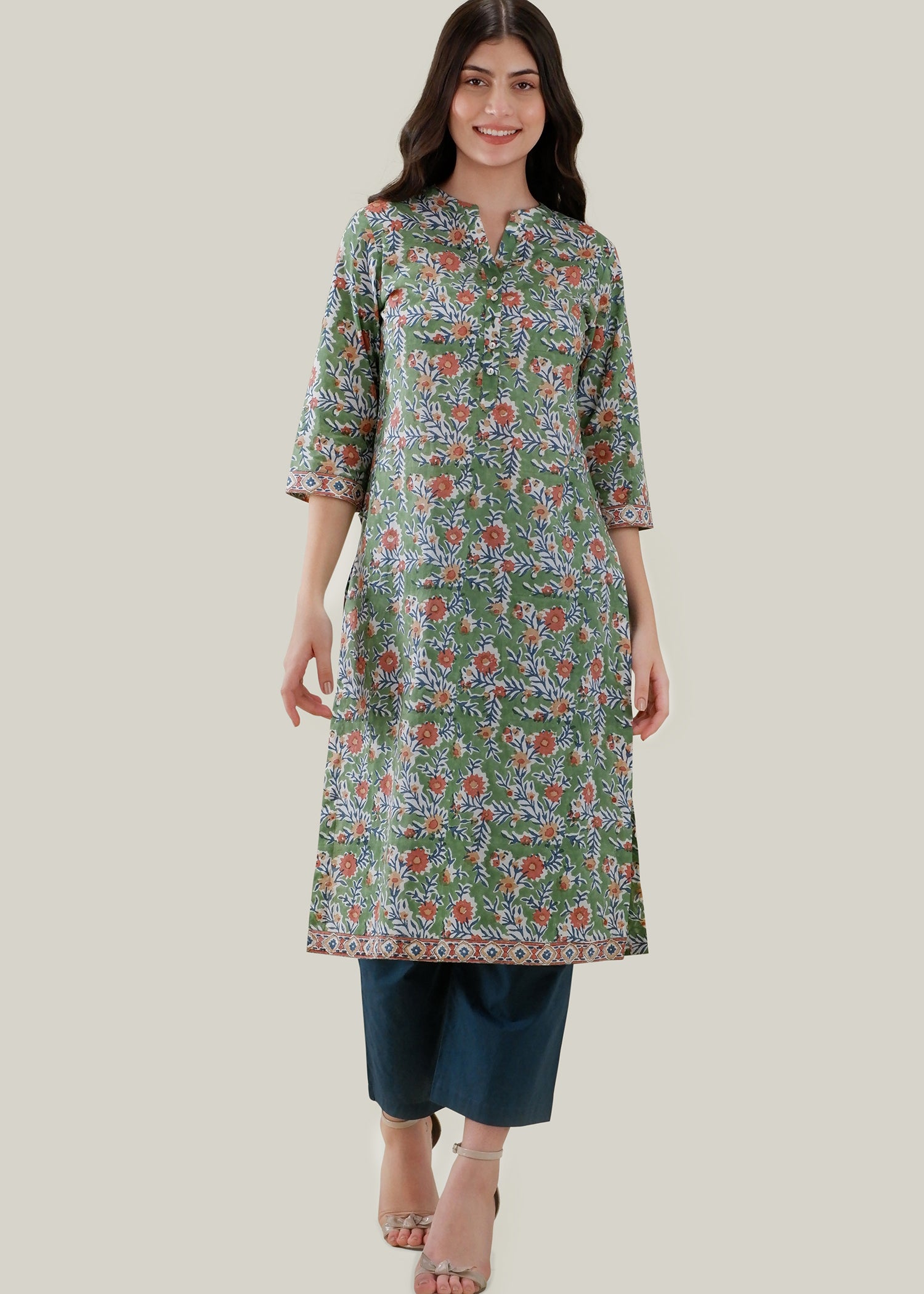 Green Regular Cotton Smriti Kurta