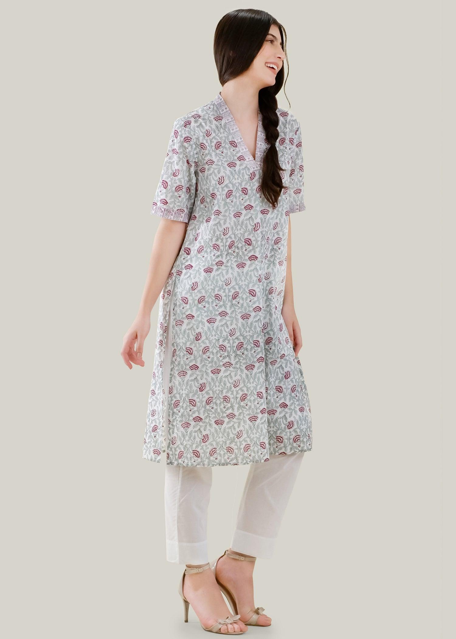 White & Red Loose Cotton Laavanya Kurta