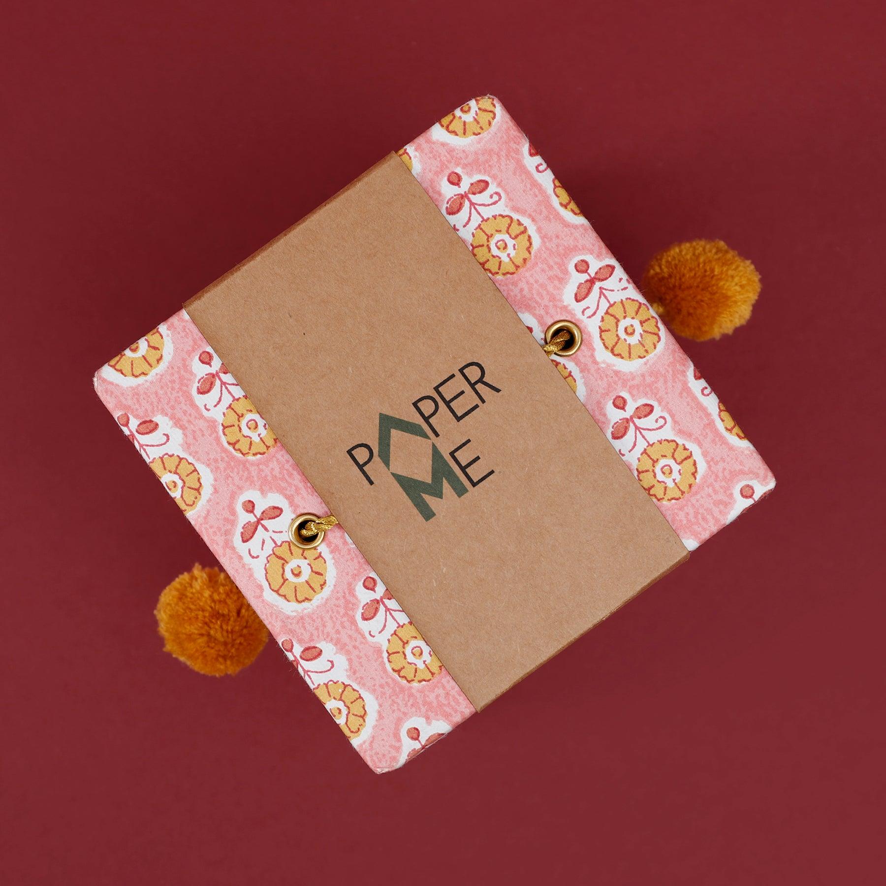 Block Story Buti Peach Square Gift Box