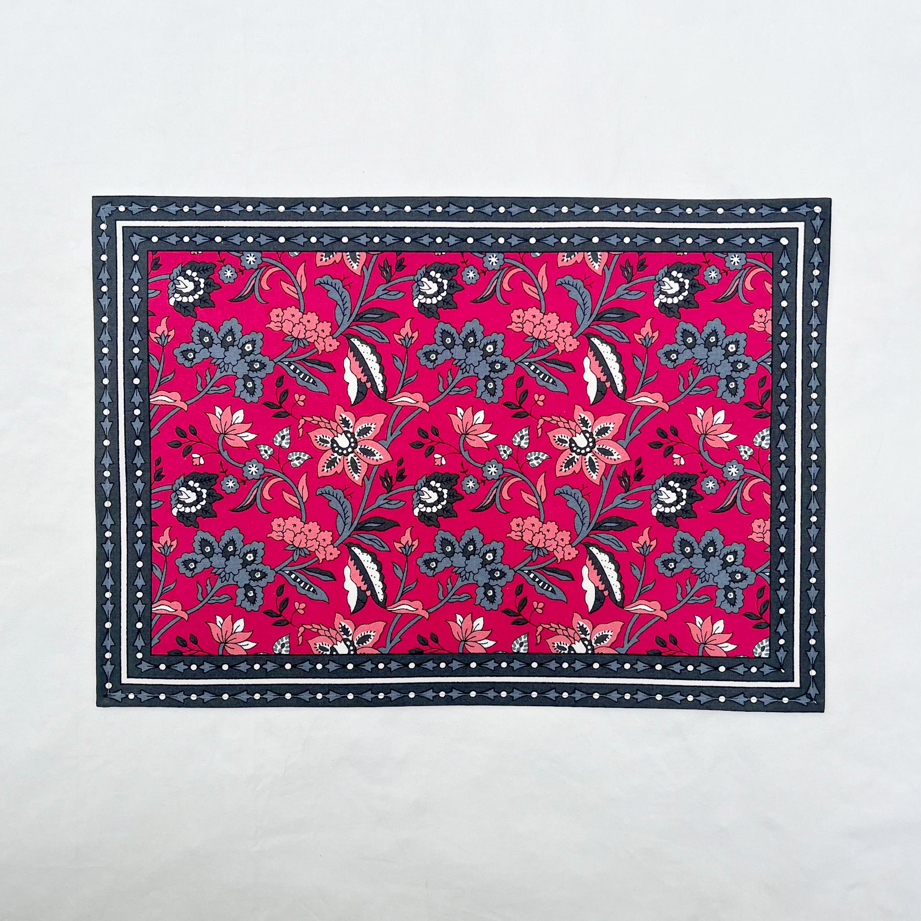 Red-Grey Table Mat Set of 6 Ratan Texprocess Pvt. Ltd