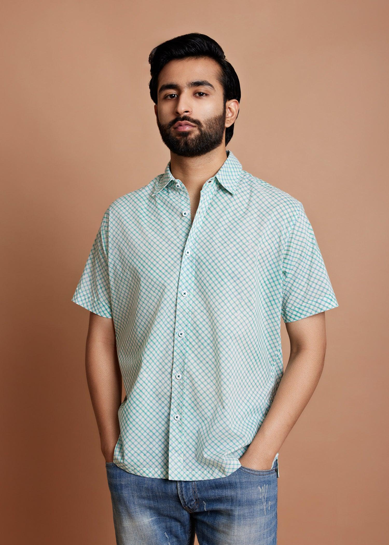 Crème Blue & Green Regular Cotton Half Sleeve Shirt Ratan Texprocess Pvt. Ltd