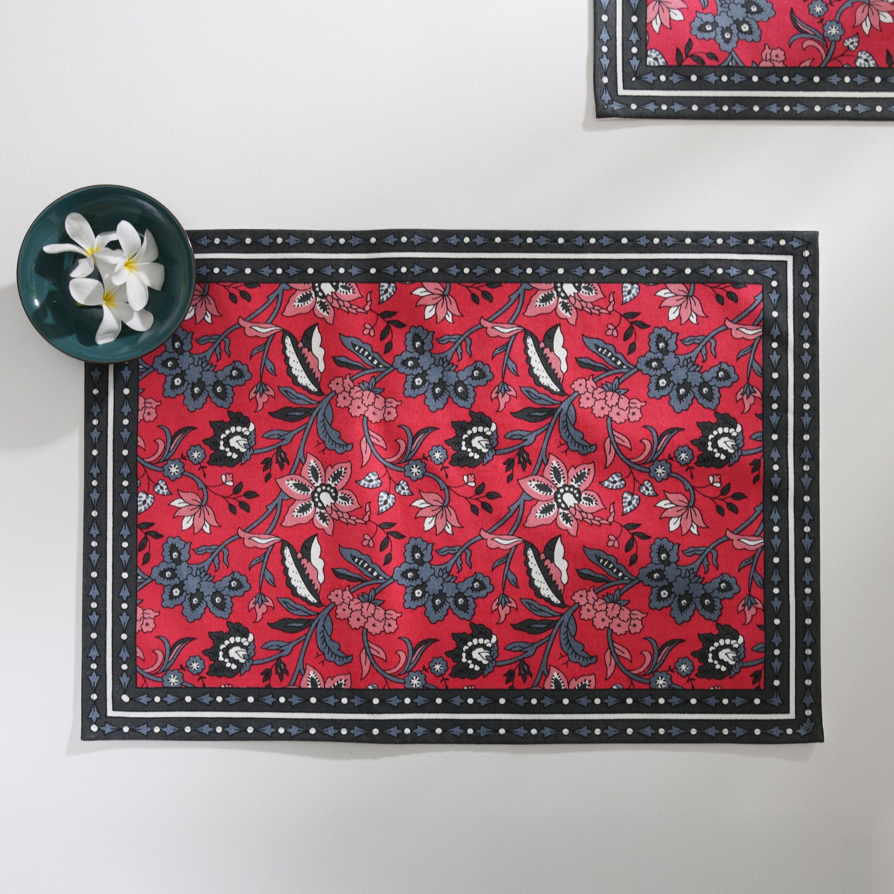 Red-Grey Table Mat Set of 6 Ratan Texprocess Pvt. Ltd