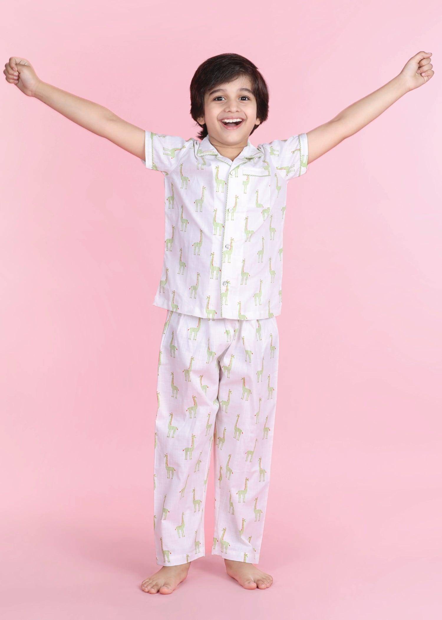 Bubbles White Half Sleeves Cotton Nighsuit Boys (1-12 Years) Ratan Texprocess Pvt. Ltd