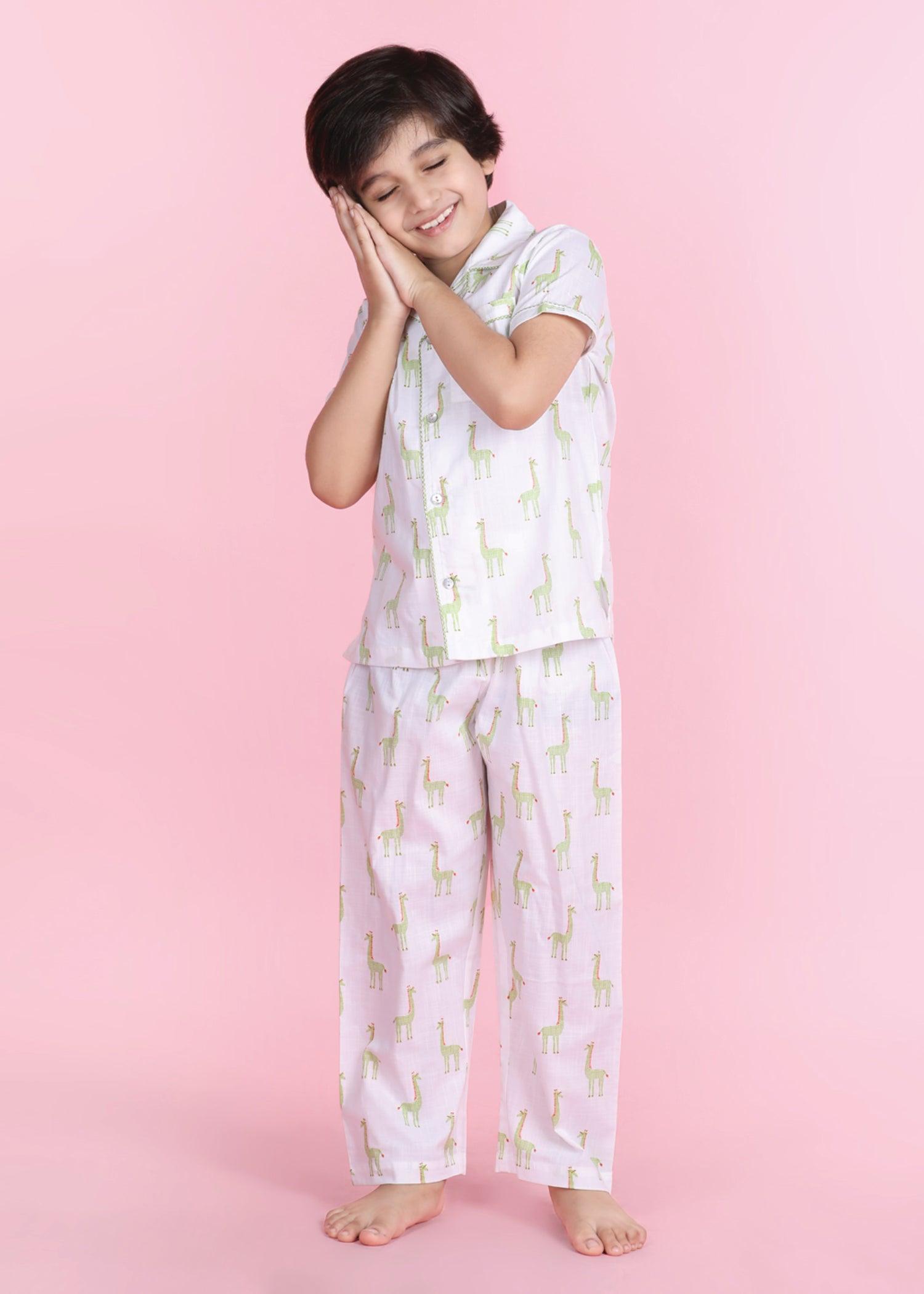 Bubbles White Half Sleeves Cotton Nighsuit Boys (1-12 Years) Ratan Texprocess Pvt. Ltd