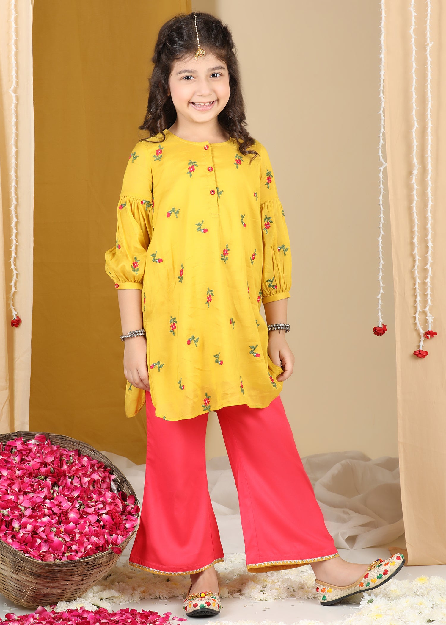 Lil Celebrations Kurta Pant Set Girls (2-12Yrs) Ratan Jaipur