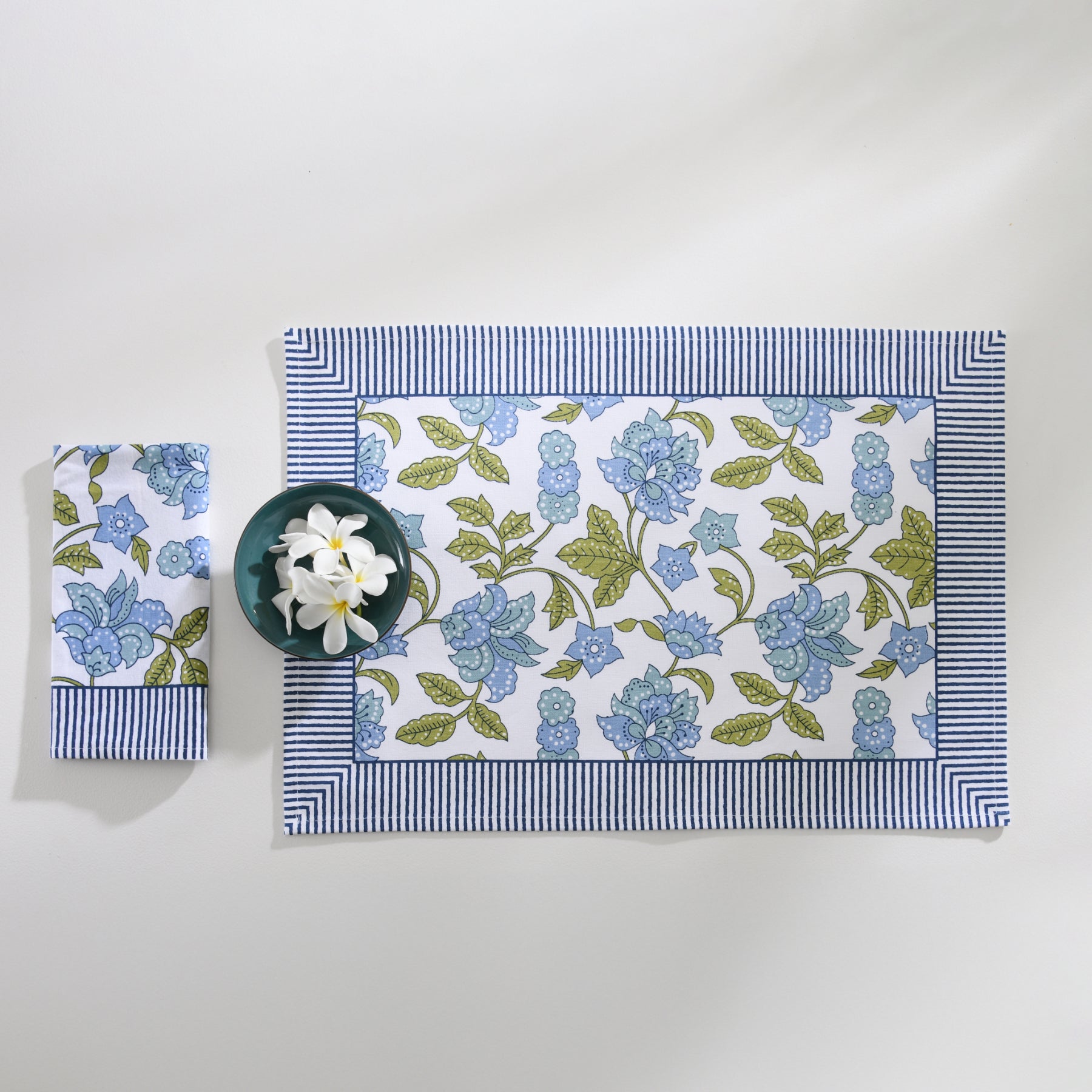 Blue-Green Table Mat Set of 6 Ratan Texprocess Pvt. Ltd