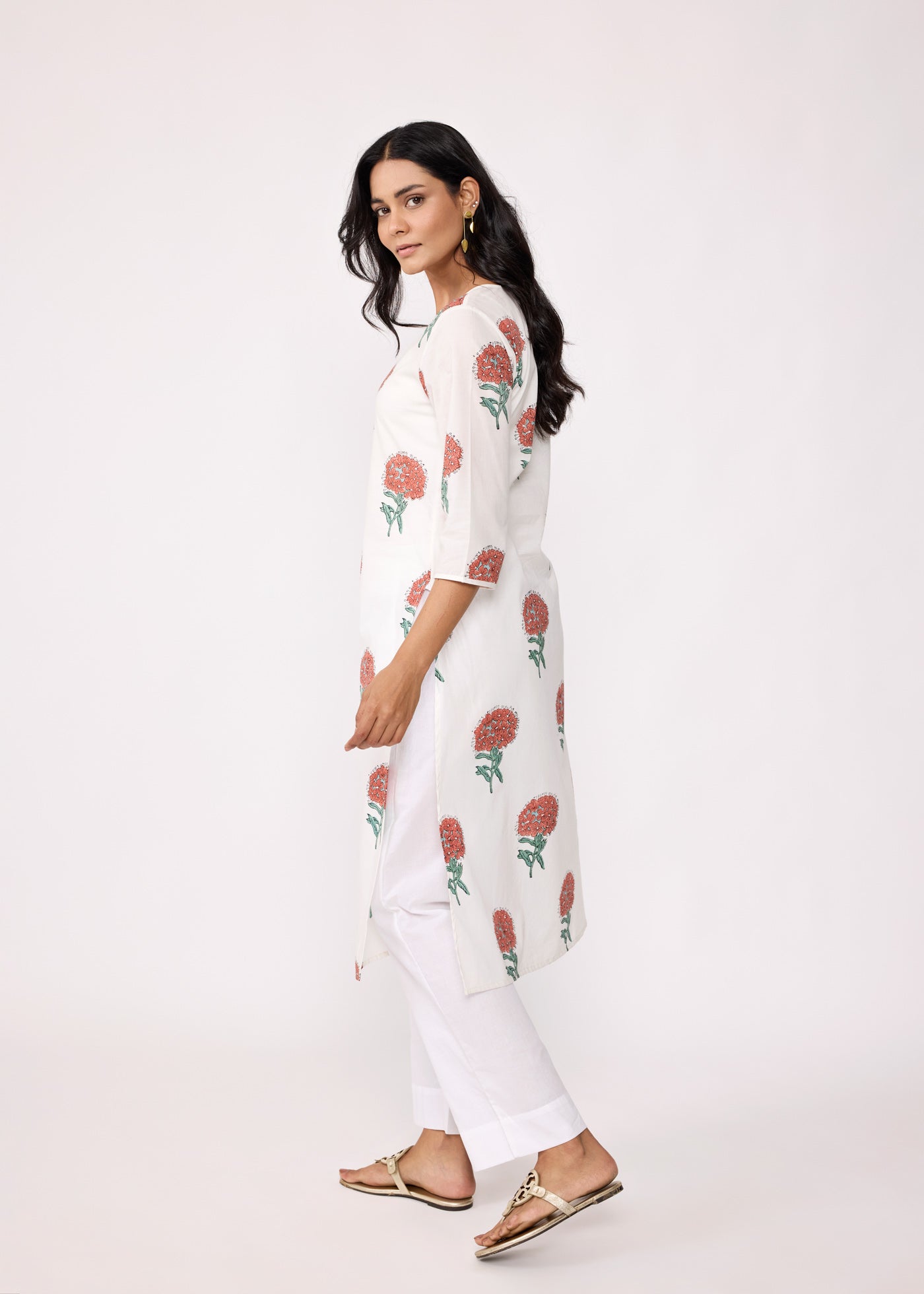 Deep Neck Raagini Kurta - White/Rust