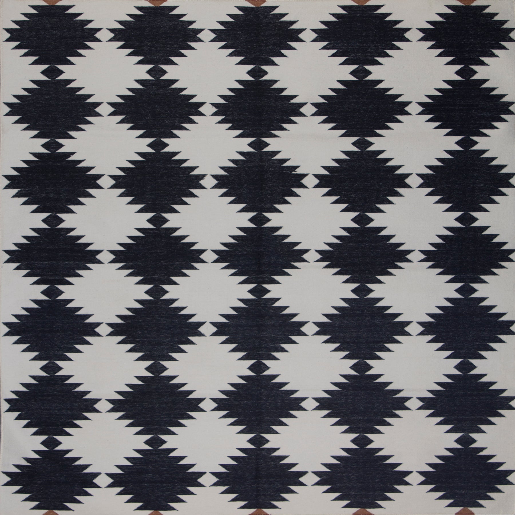 Dazzle Monochrme Rug-Black and White