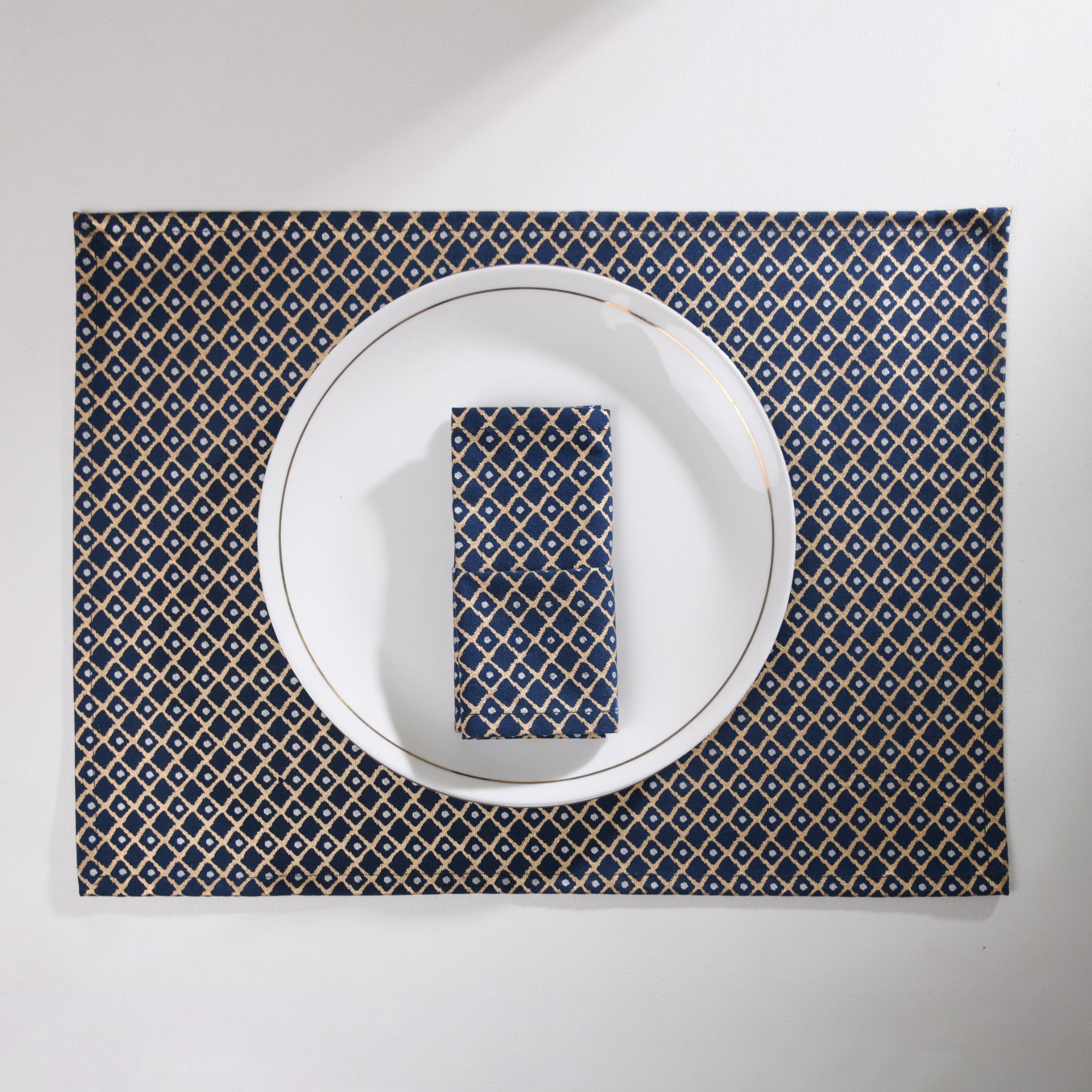 Hazy Diamond Navy-Blue/Gold Napkin Set - 6 pieces Ratan Texprocess Pvt. Ltd