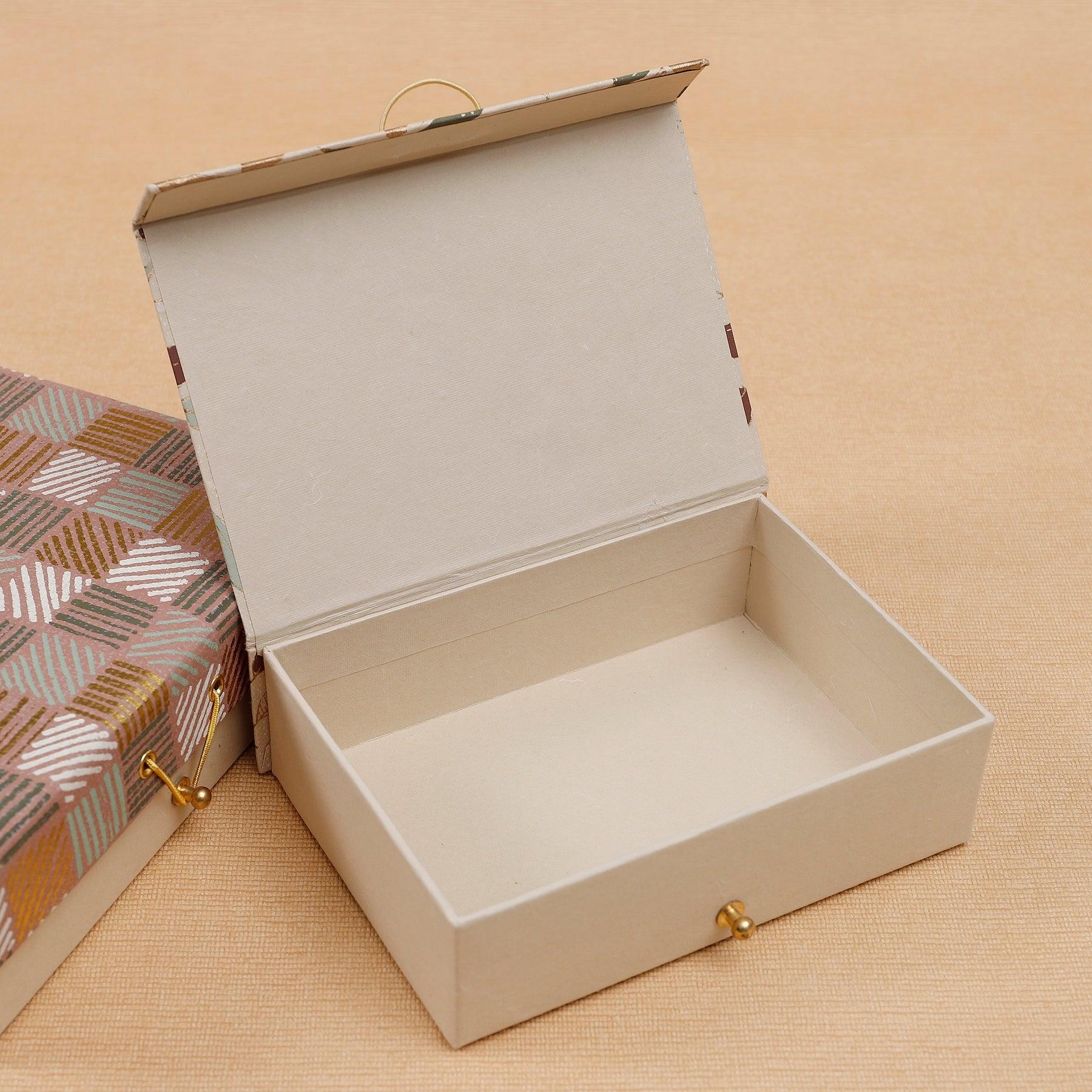 Maati Beige Small Gift Box