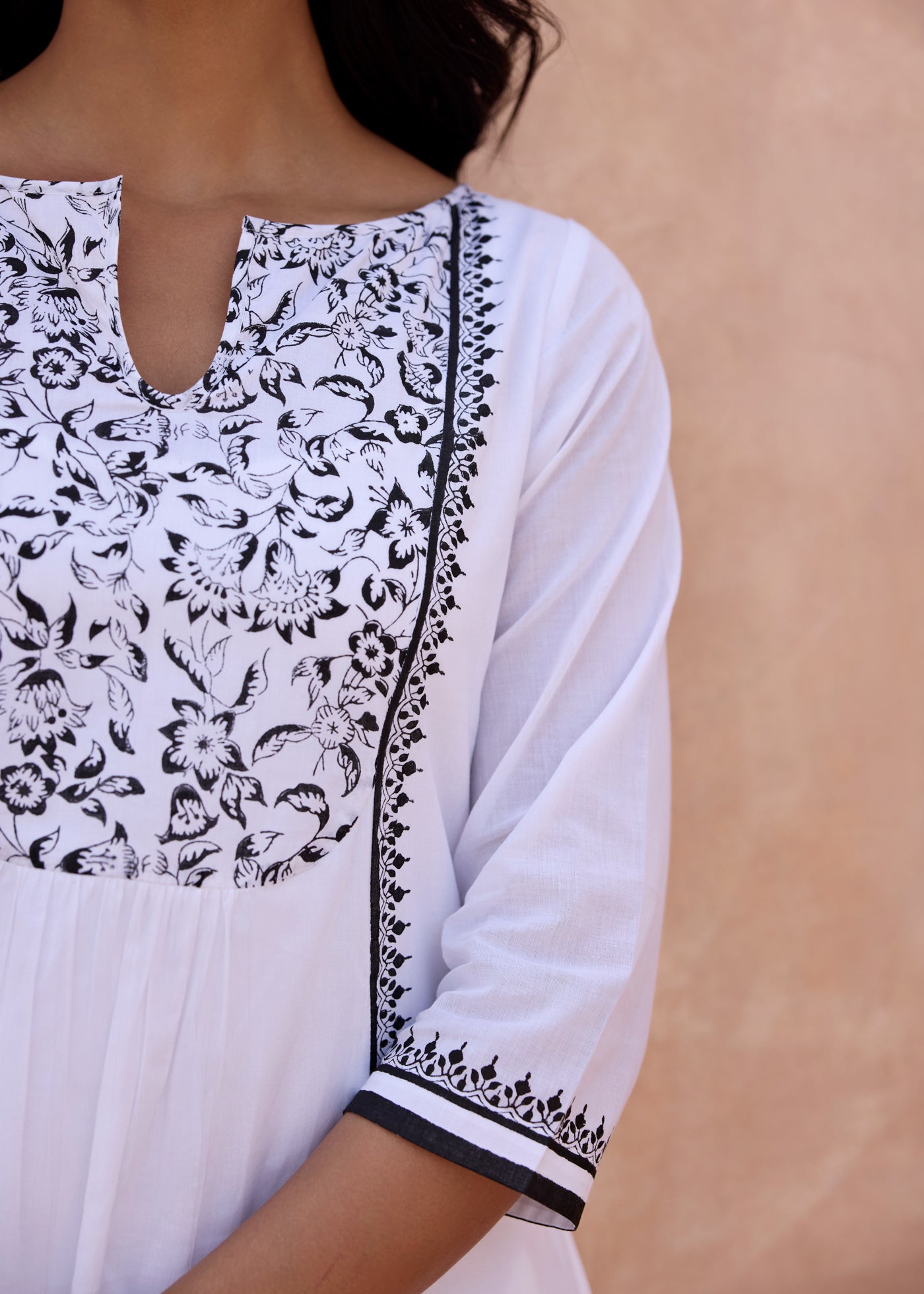 Sehar Kurta - White/Black