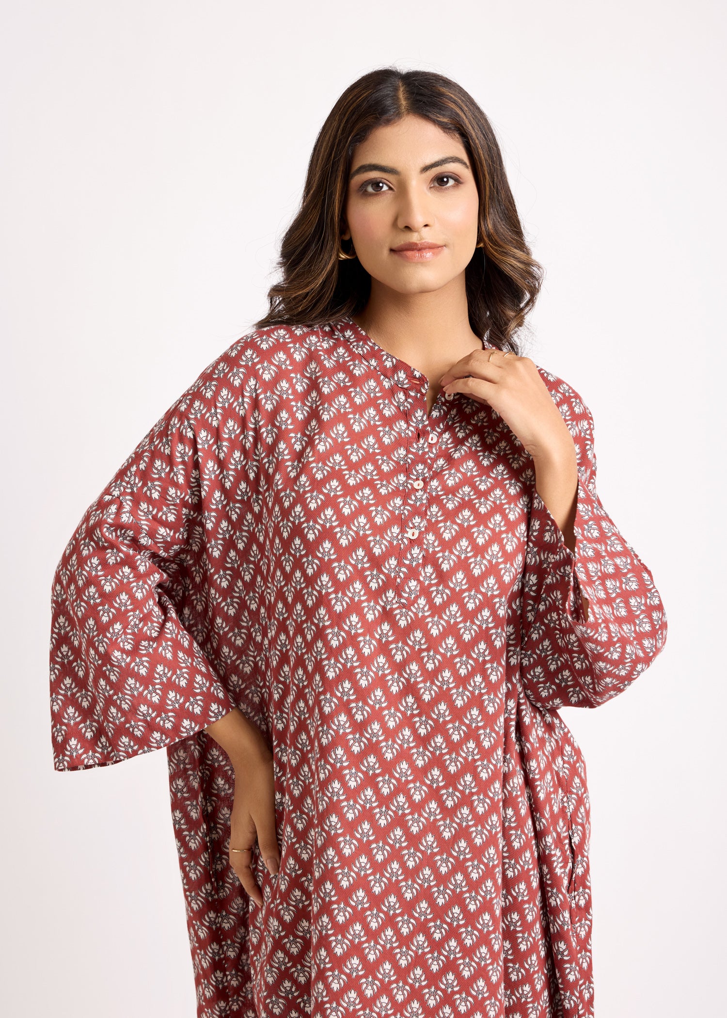 Floral Gesture Kaftan Ratan Texprocess Pvt. Ltd