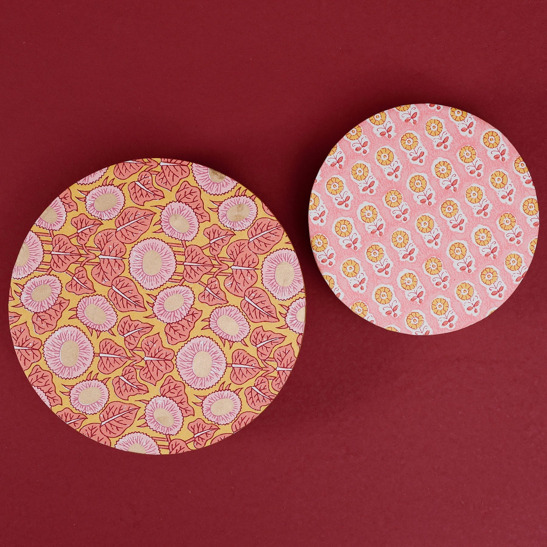 Block Story Flower Buti Brown & Peach Round Box Set of 2