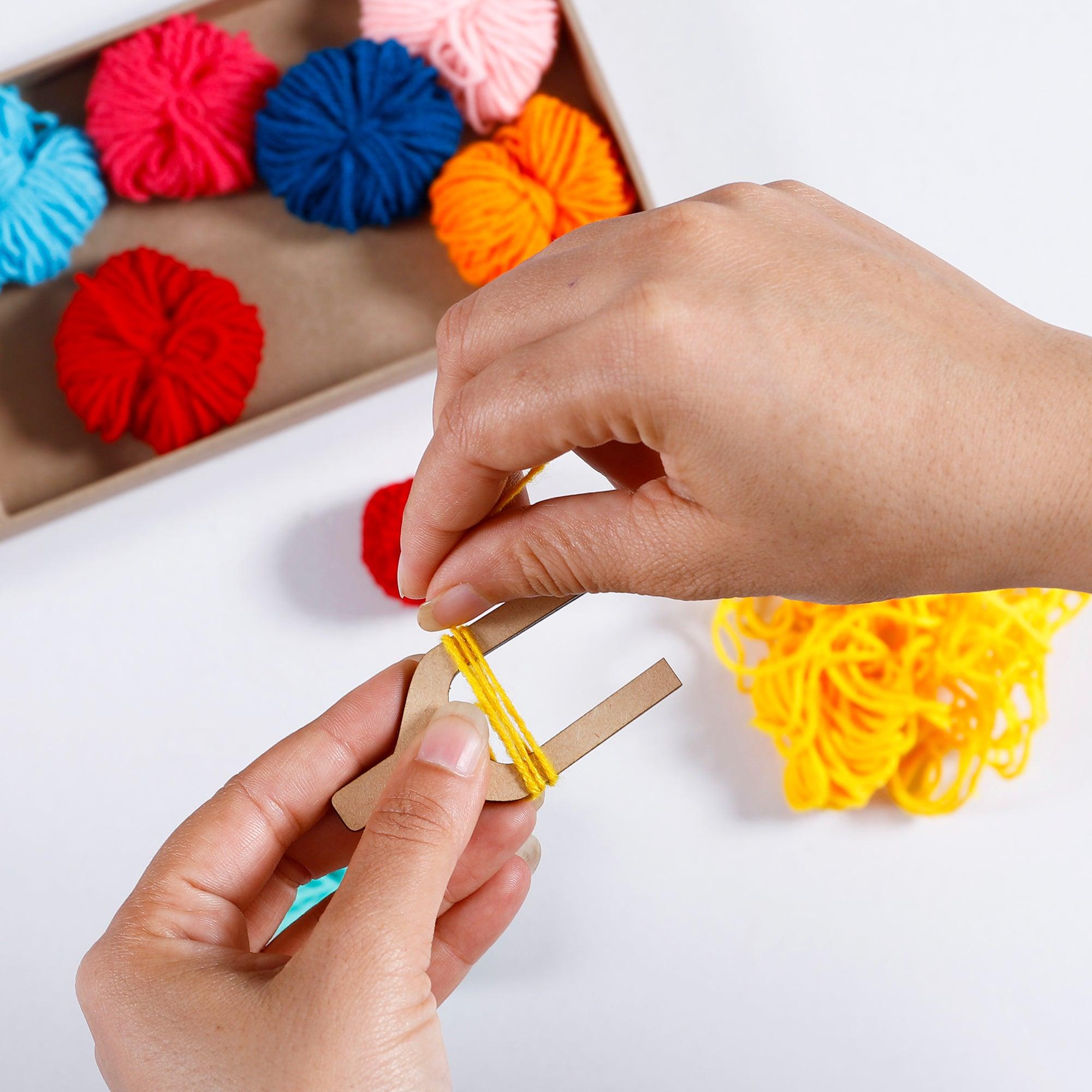 Multicolor DIY Pom Pom Making Kit