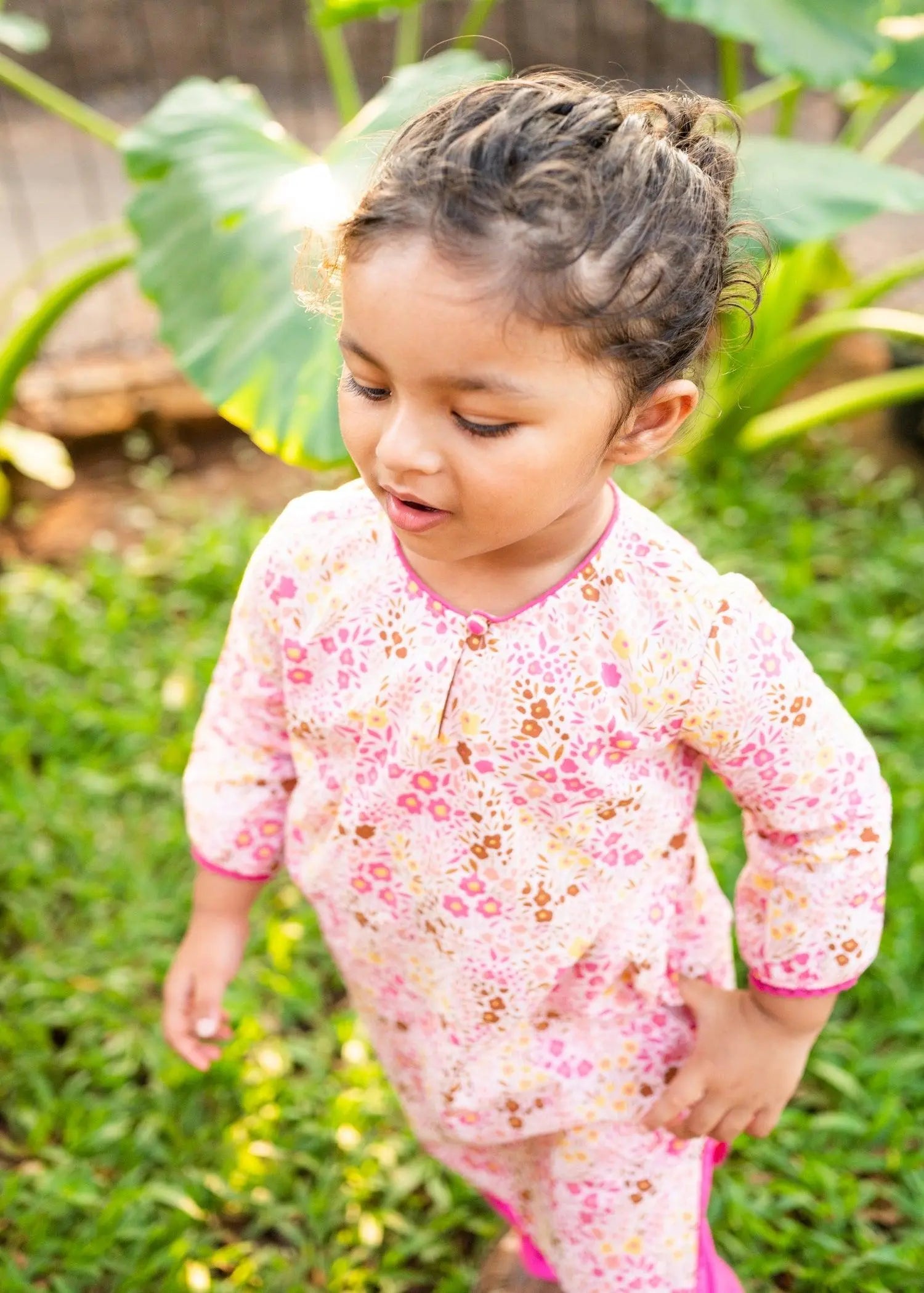 Flower Bed Pink Cotton Boat - Neck Kurta Girls (2-12 Yrs)