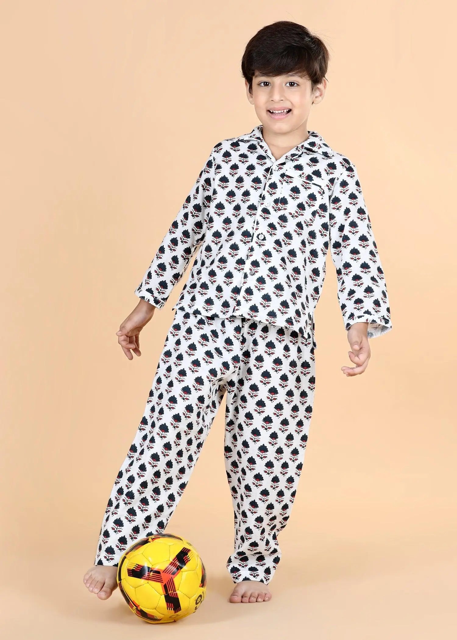 Winter White Full Sleeves Cotton Nighsuit Unisex (1-12 Years)