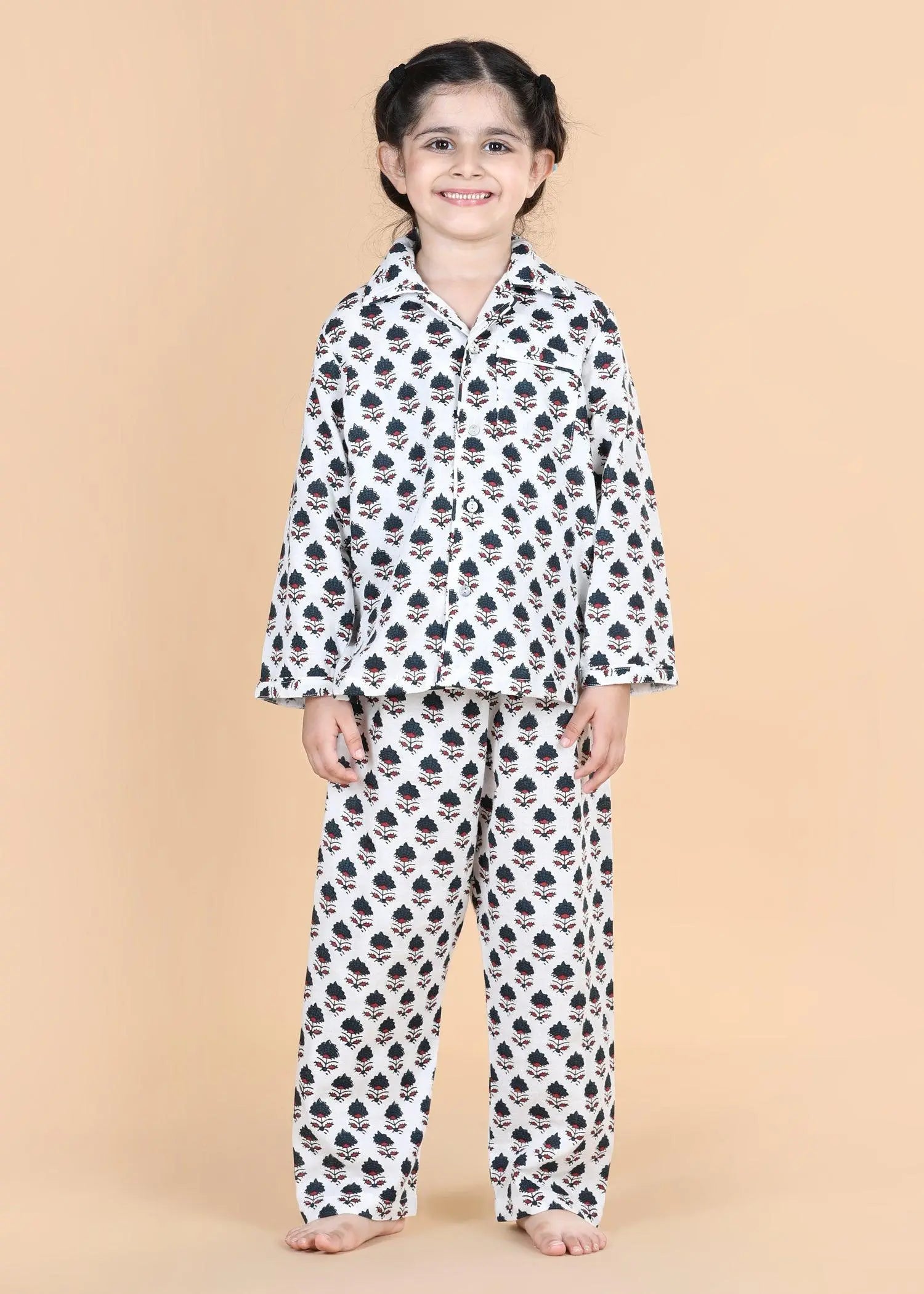 Winter White Full Sleeves Cotton Nighsuit Unisex (1-12 Years)