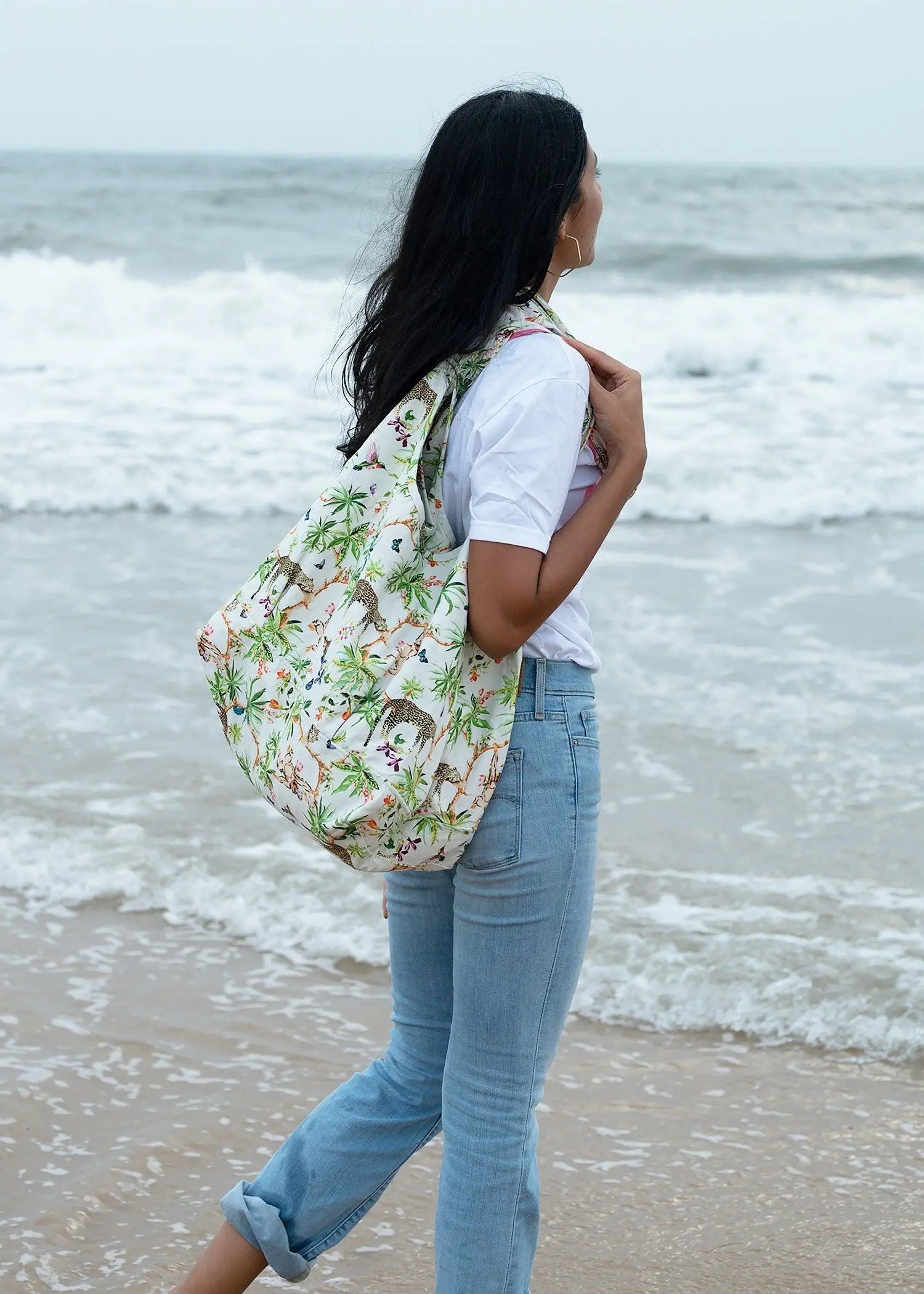 White Lazy Leopard Jhola Tote Bag