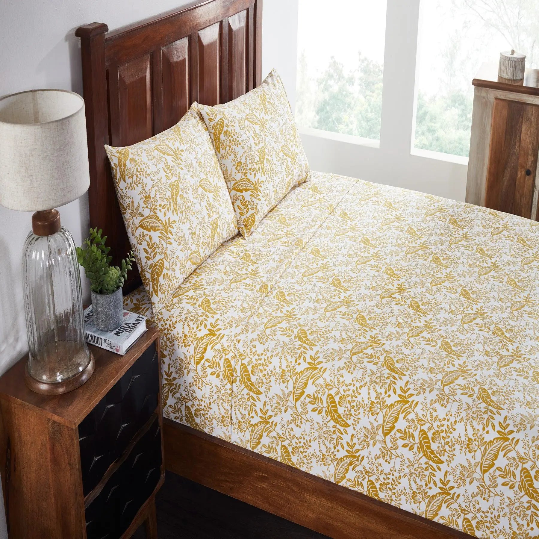 Havana Yellow Hand Screen Print Cotton Bedsheet with Pillow Cover