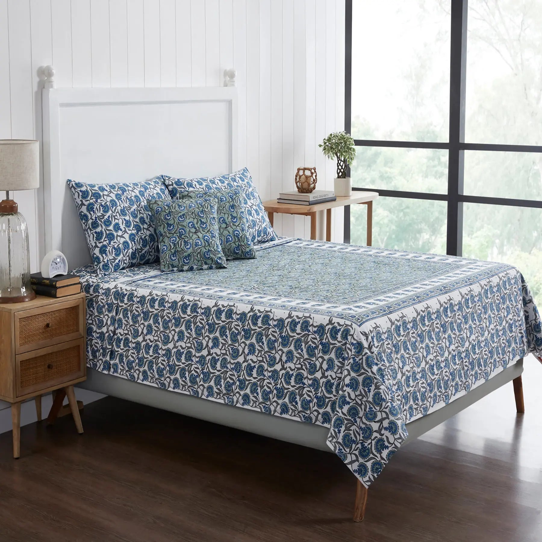 Zinnat Blue Hand Screen Print Cotton Bedcover