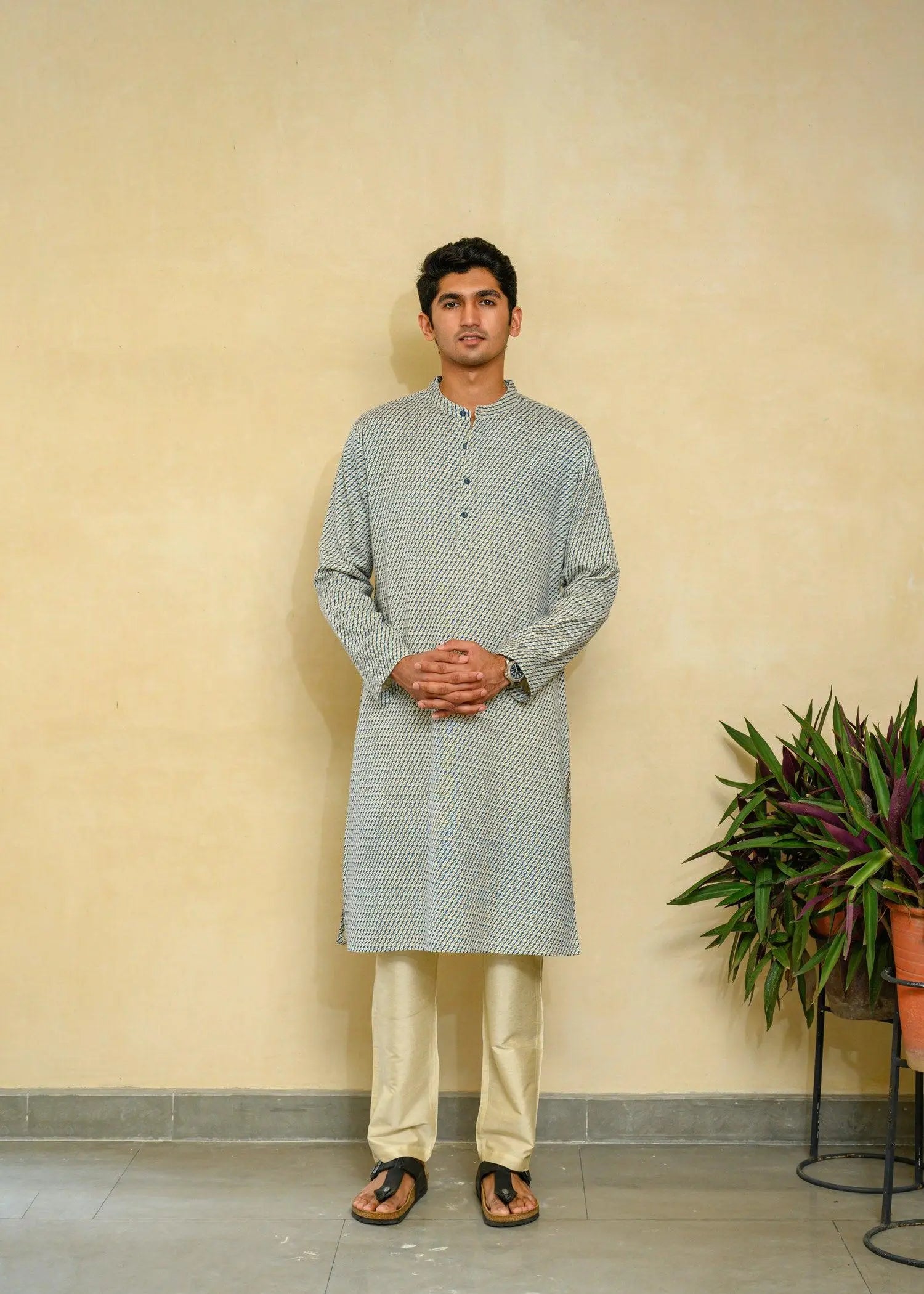 Mandarin Collar Long Kurta