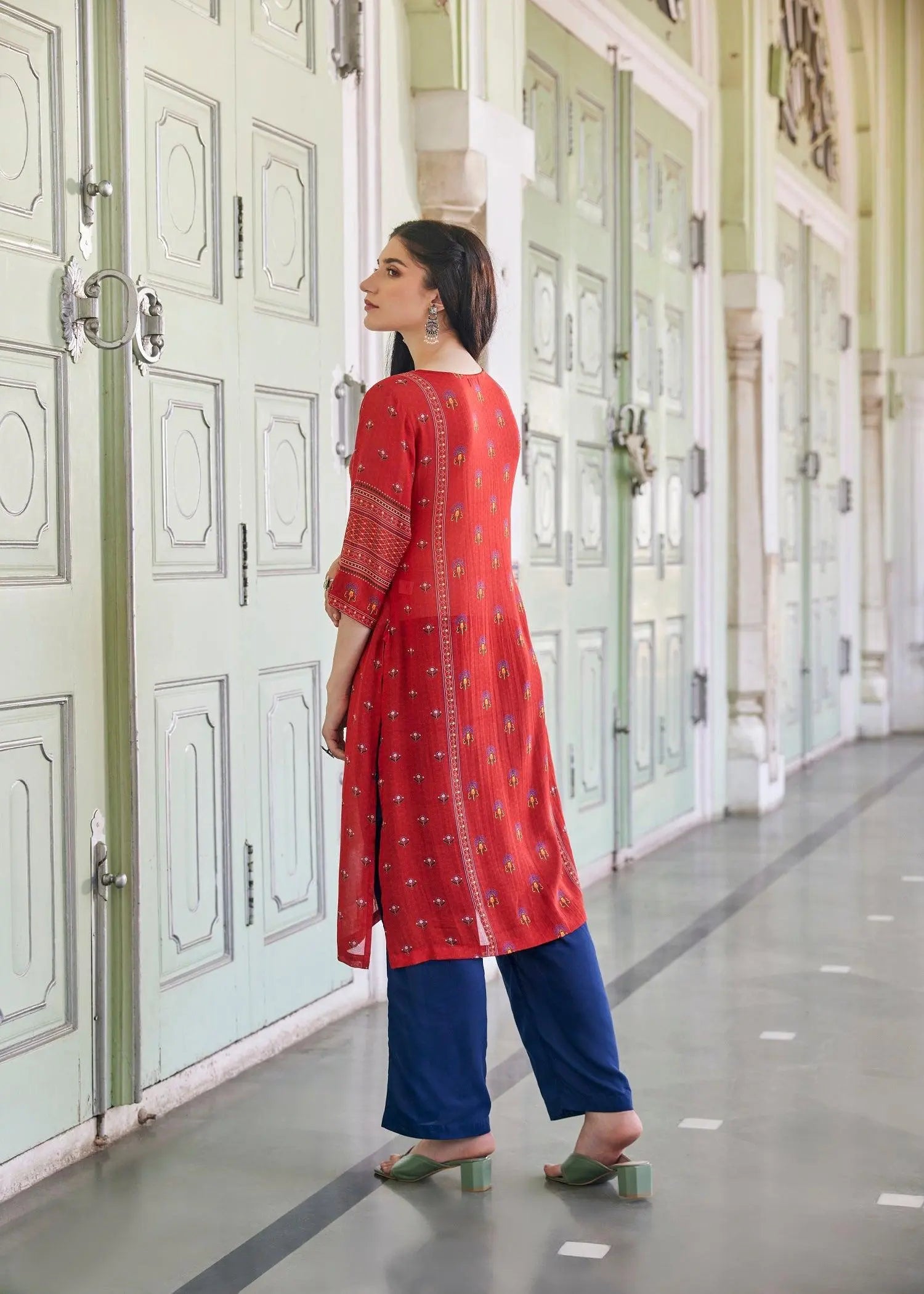 Raagini Red Kurta