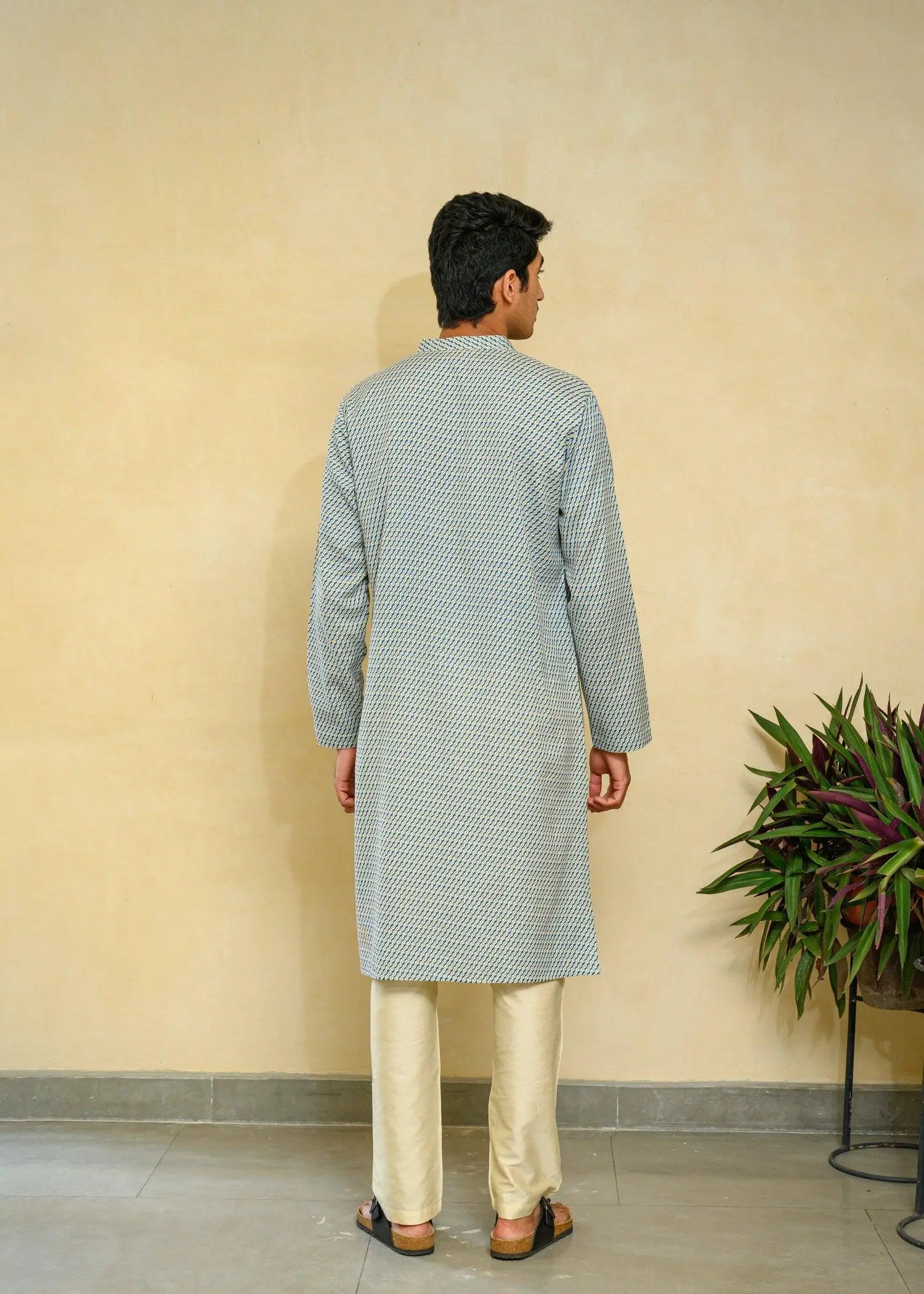 Mandarin Collar Long Kurta