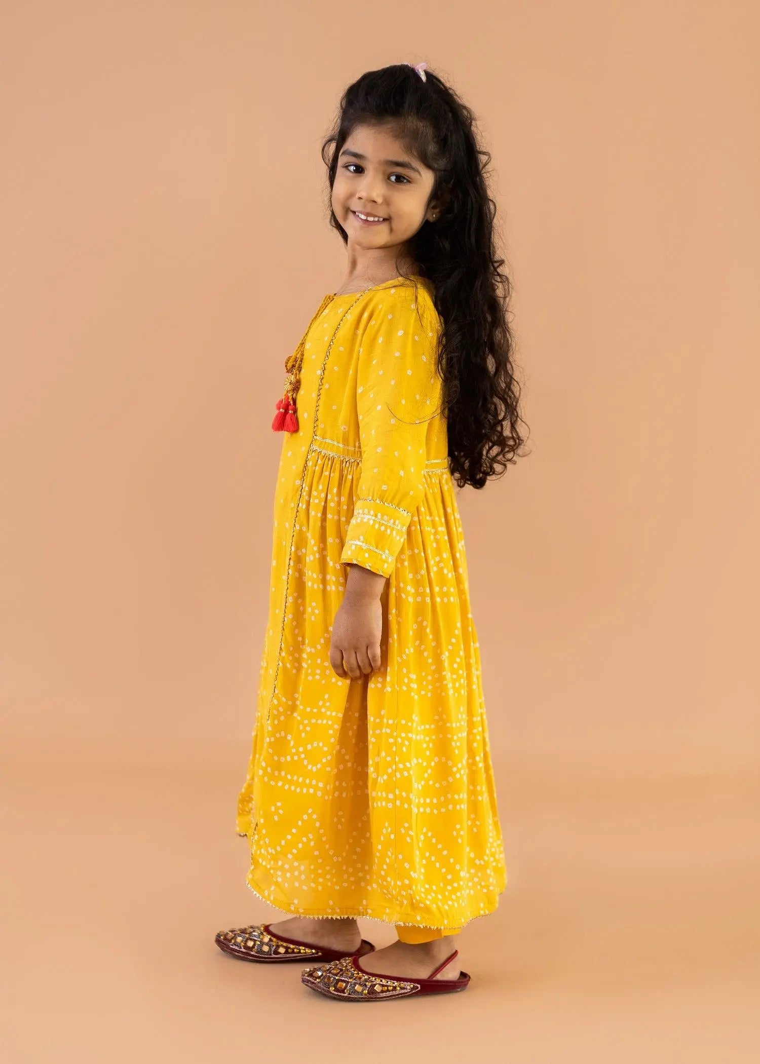 Yellow Chehak Kurta Pant Set (2-12 Years)