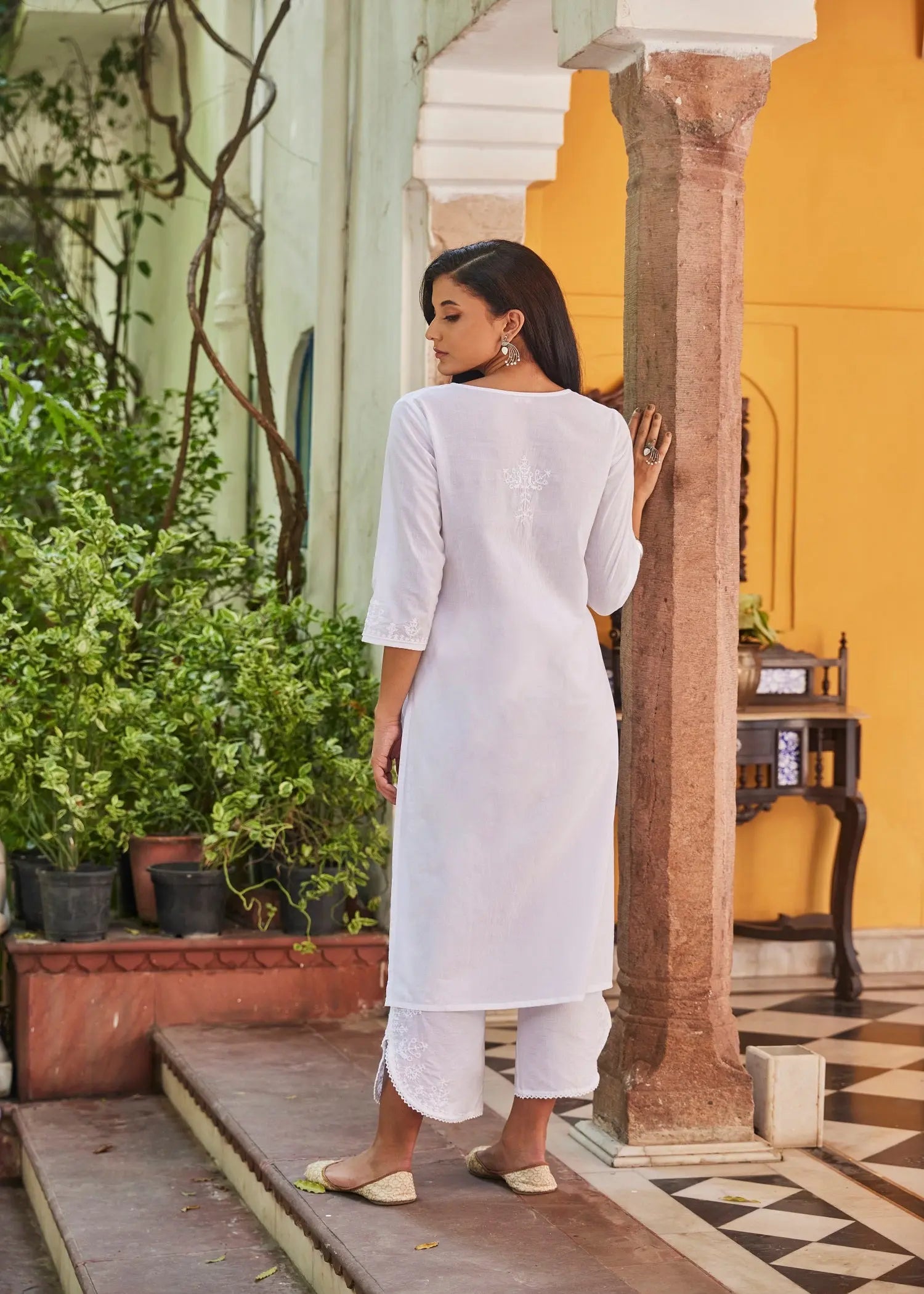 Regular White Women Cotton Kurta