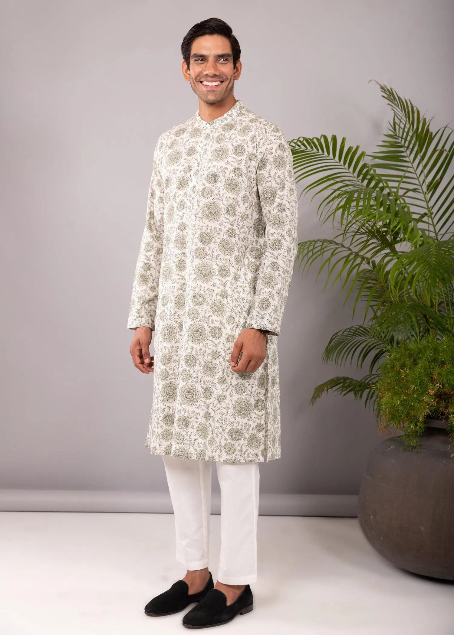 Cream Regular Cotton Full Sleeve Chinese Collar Long Kurta