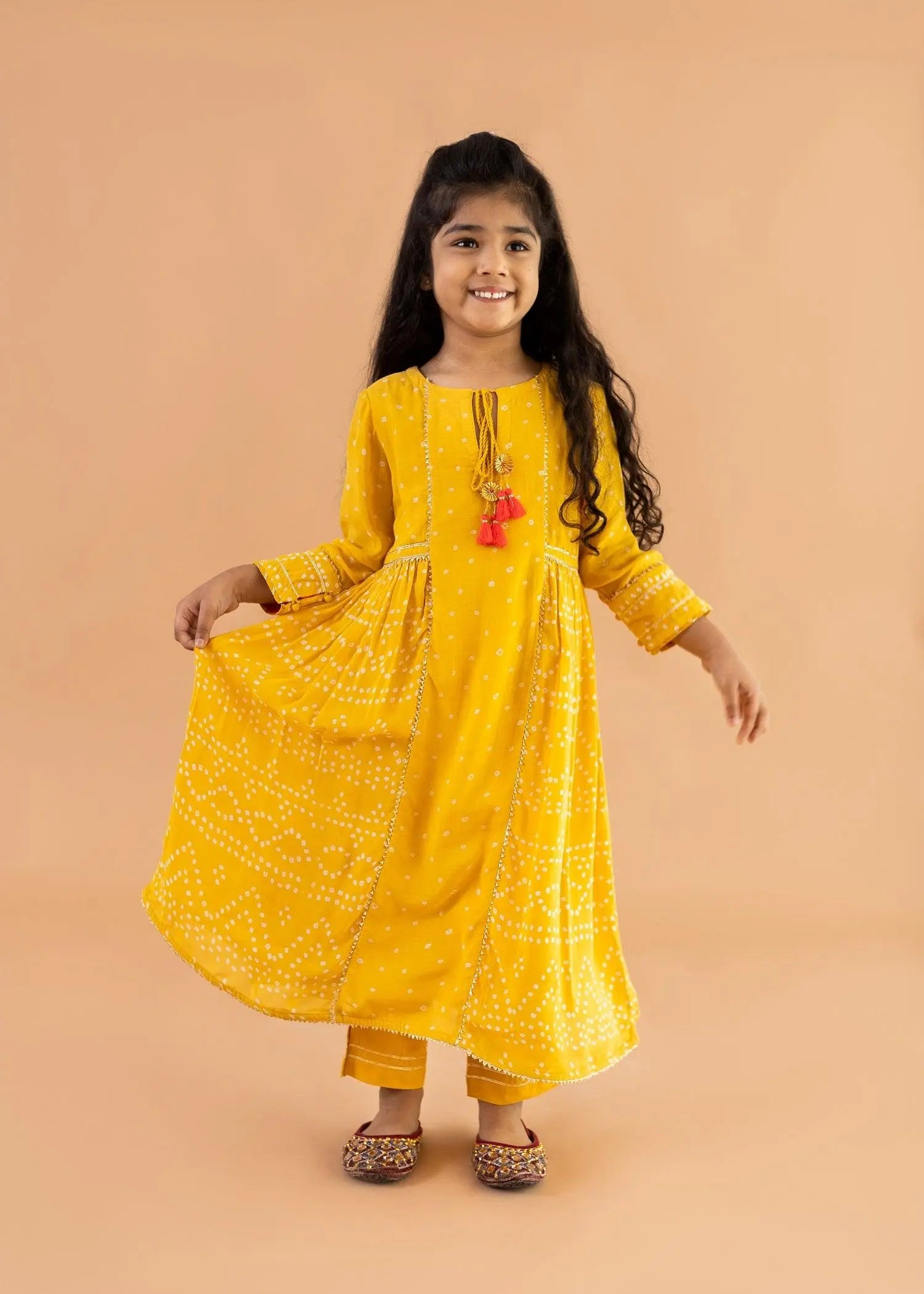 Yellow Chehak Kurta Pant Set (2-12 Years)