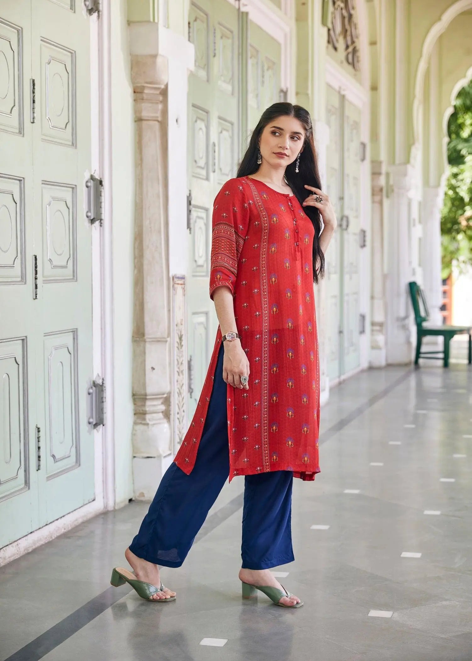 Raagini Red Kurta