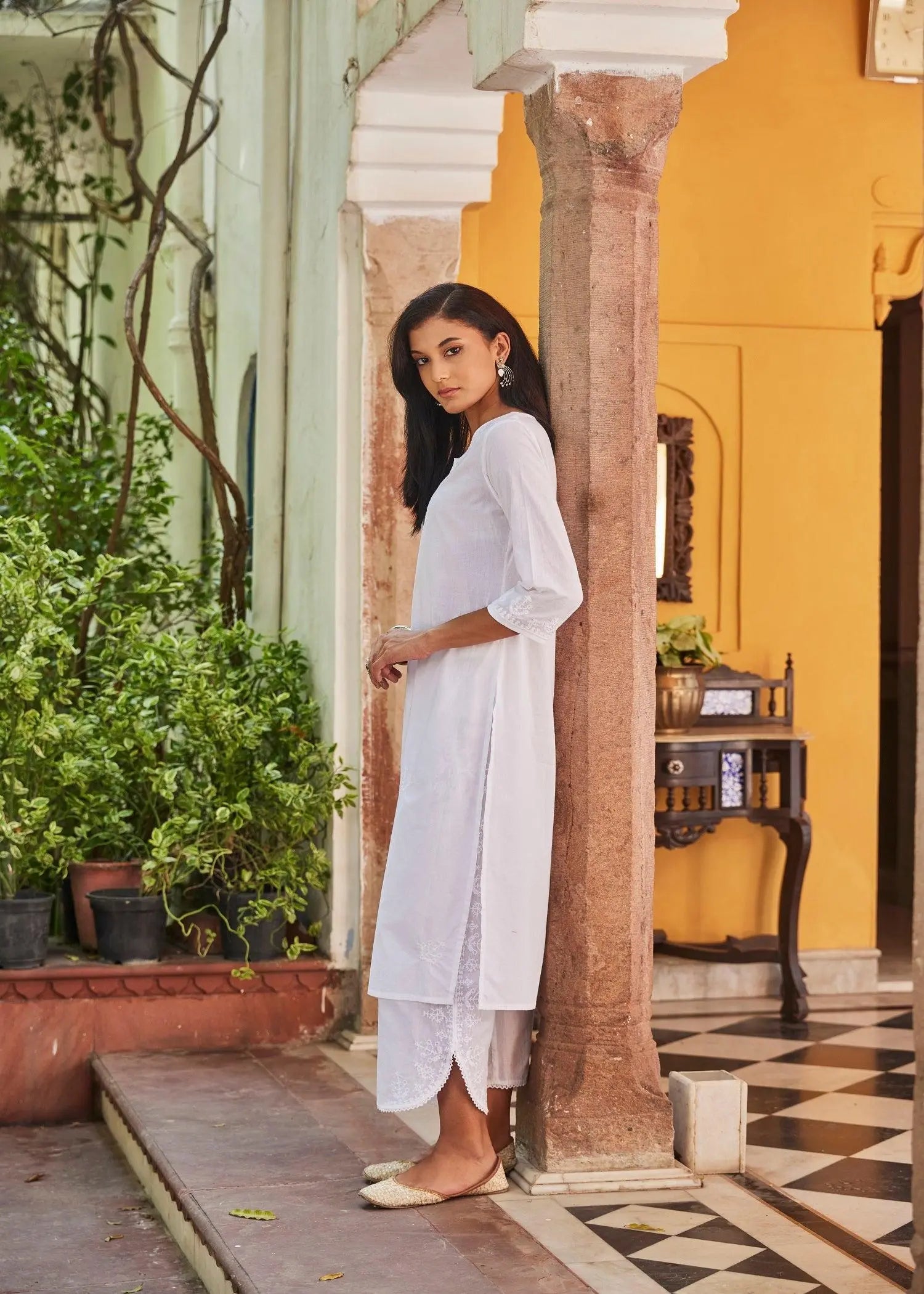 Regular White Women Cotton Kurta