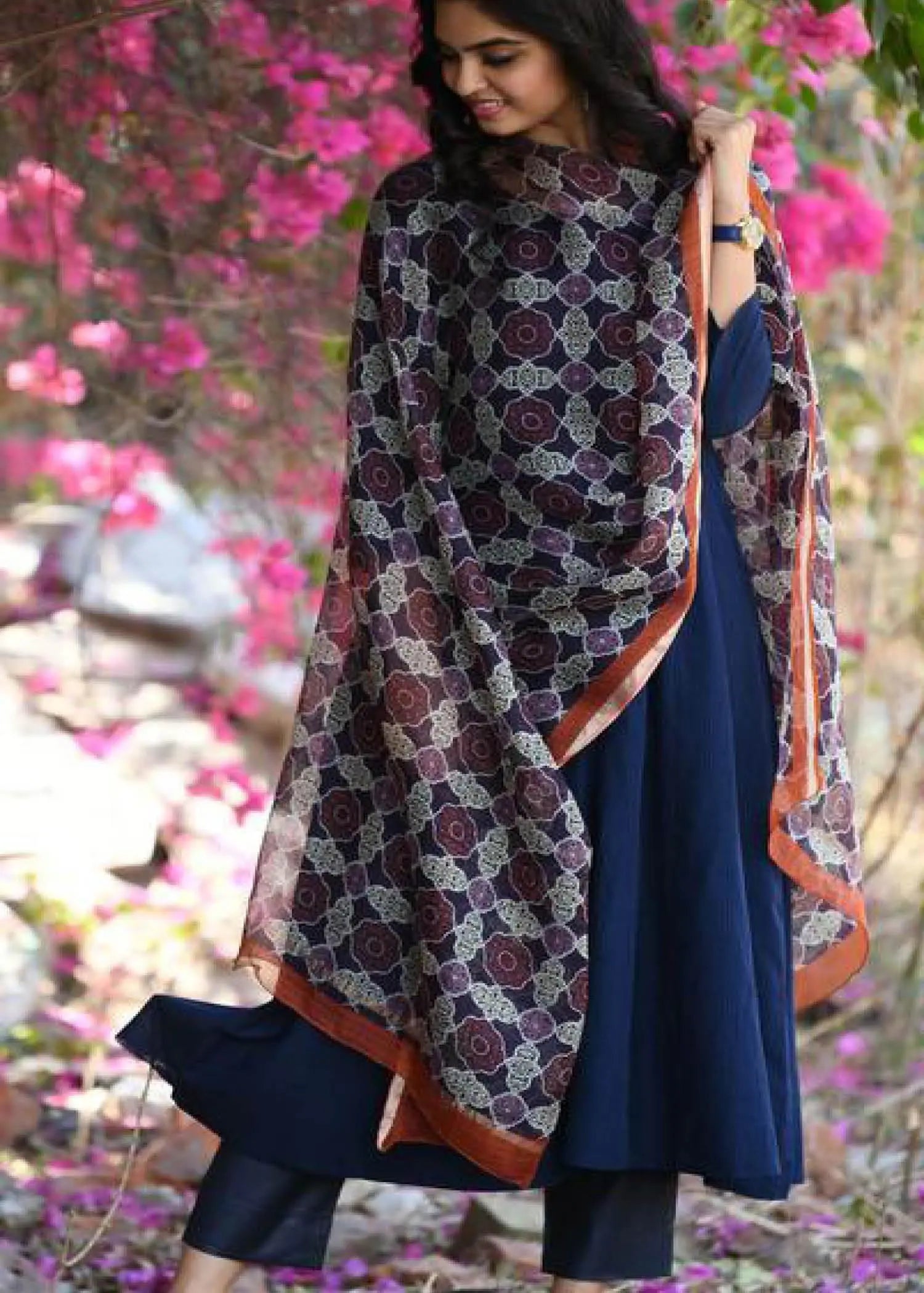 Embroidered Blue Cotton Straight Fit Kurta