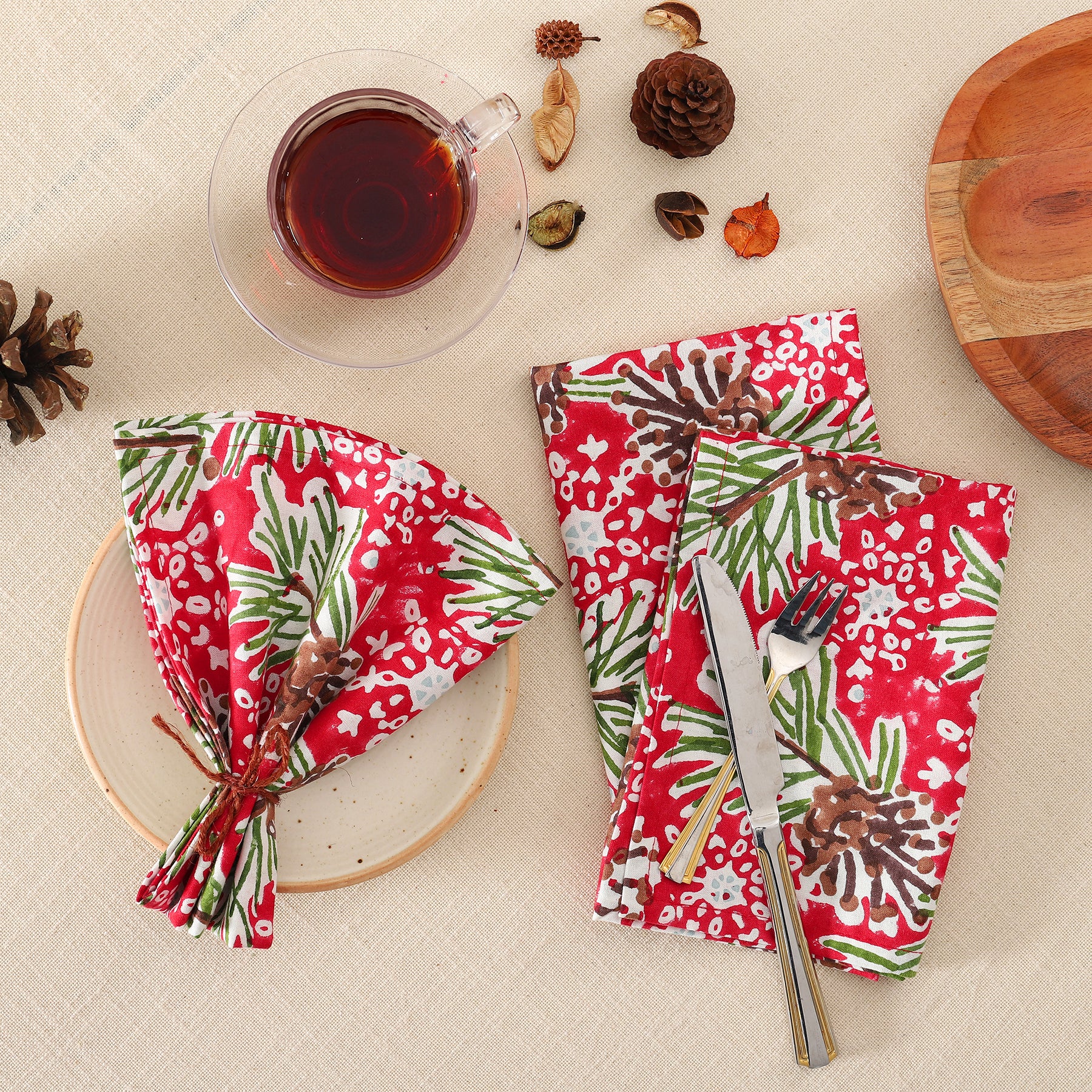 Red & Green Cotton Floral Eve Napkin Set of 6