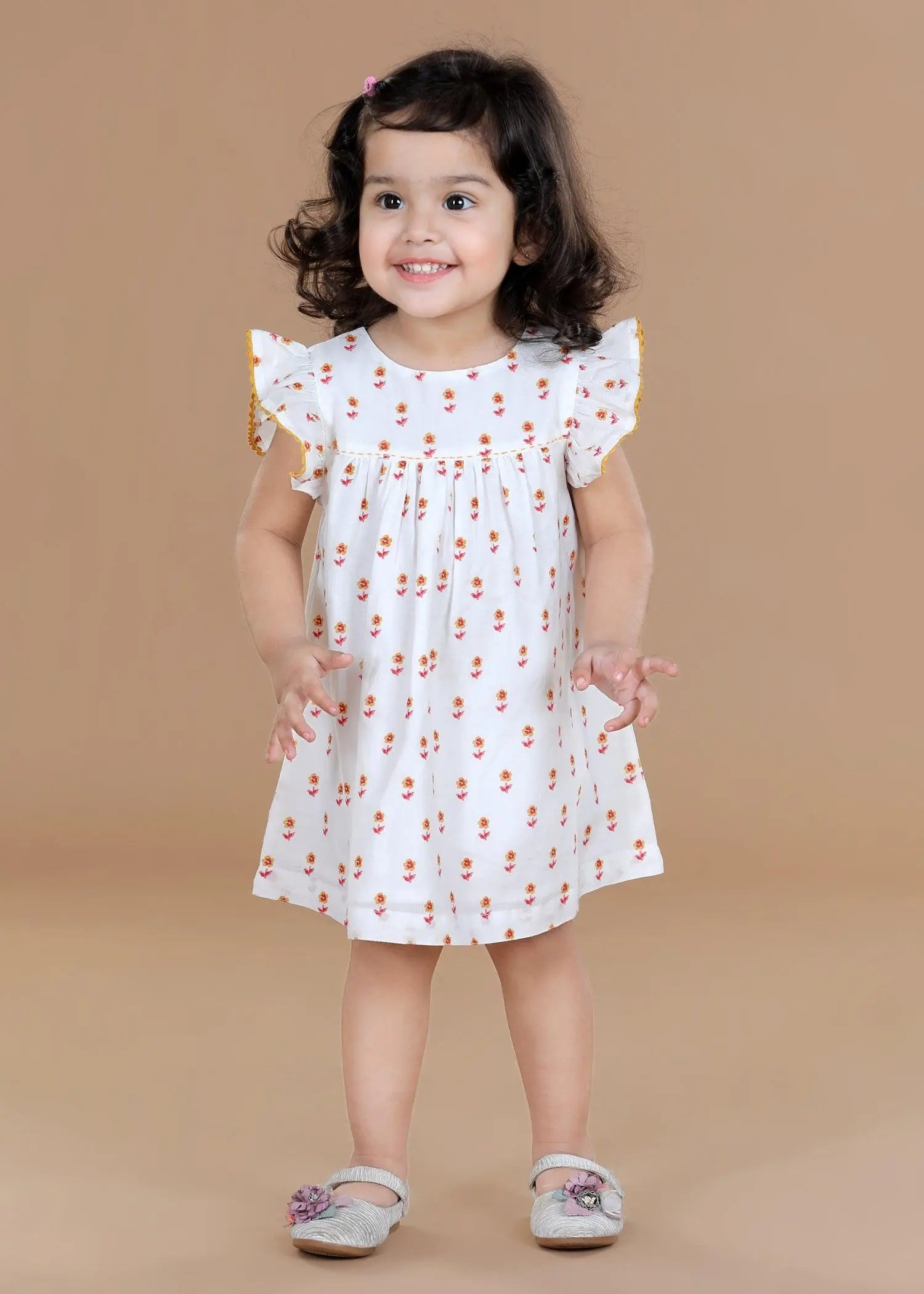 Daisies White Bani Dress Girl (6-24 Months)