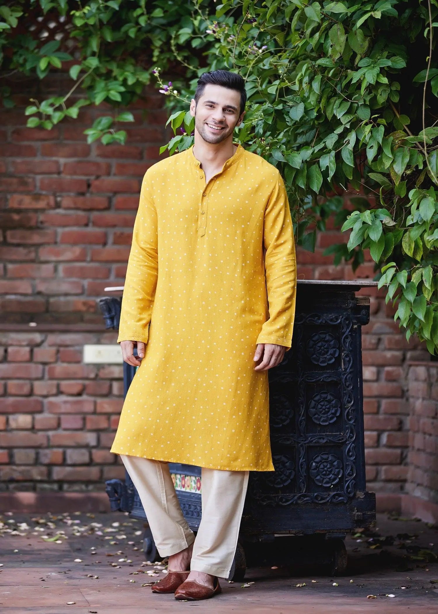 Bhandhej Yellow Viscose Full Sleeve Kurta