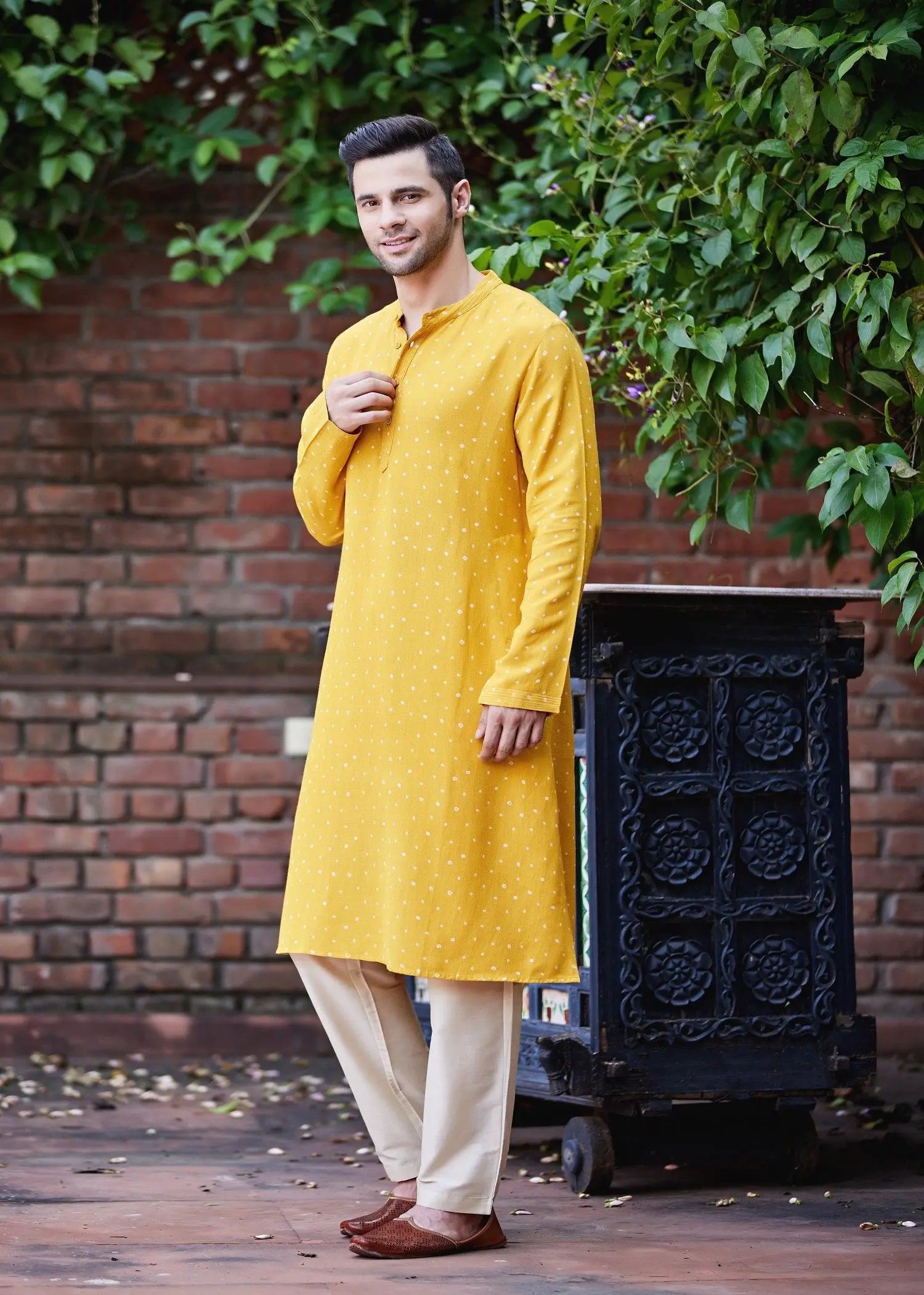 Bhandhej Yellow Viscose Full Sleeve Kurta