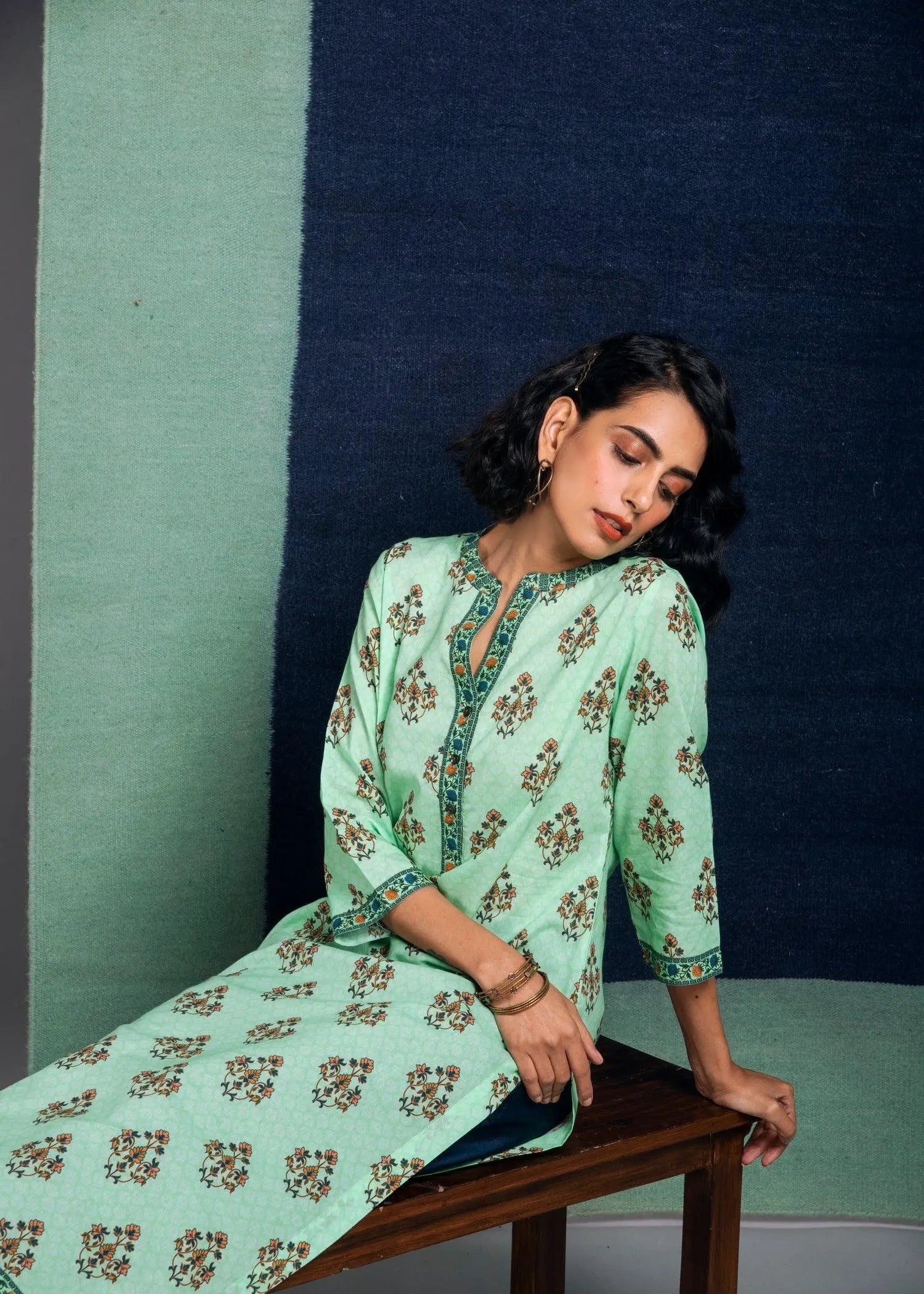 Smriti Green Straight Calf Length Cotton Kurta