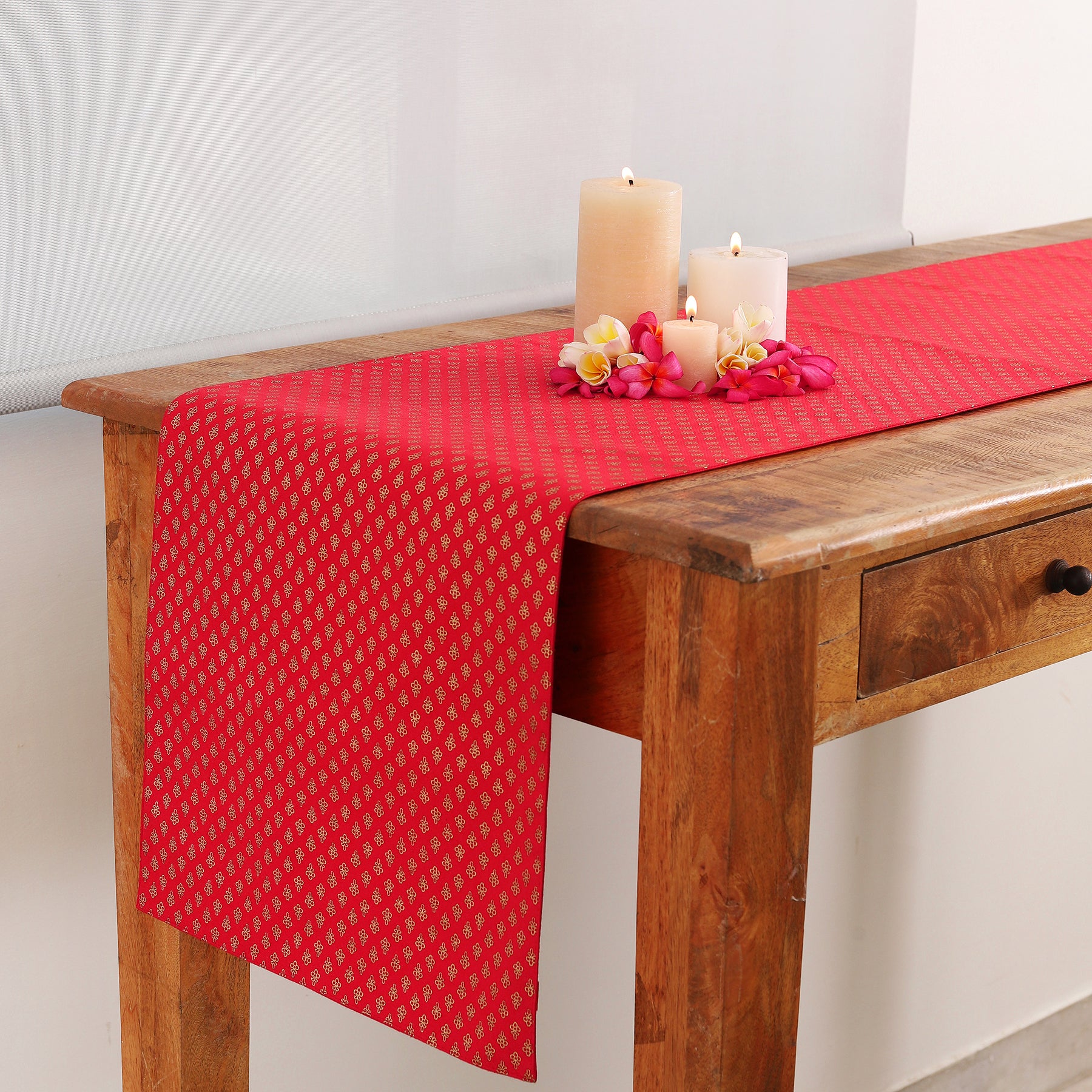 Kunj Booti Gold & Red Cotton Runner