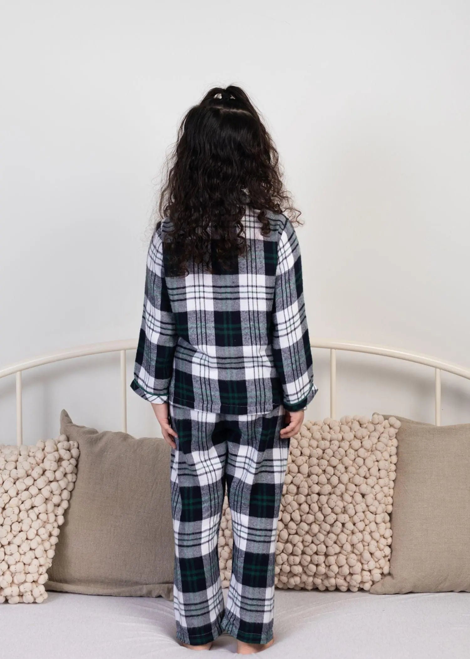 Checks Black Full Sleeves Nighsuit Unisex (1-14 Years)