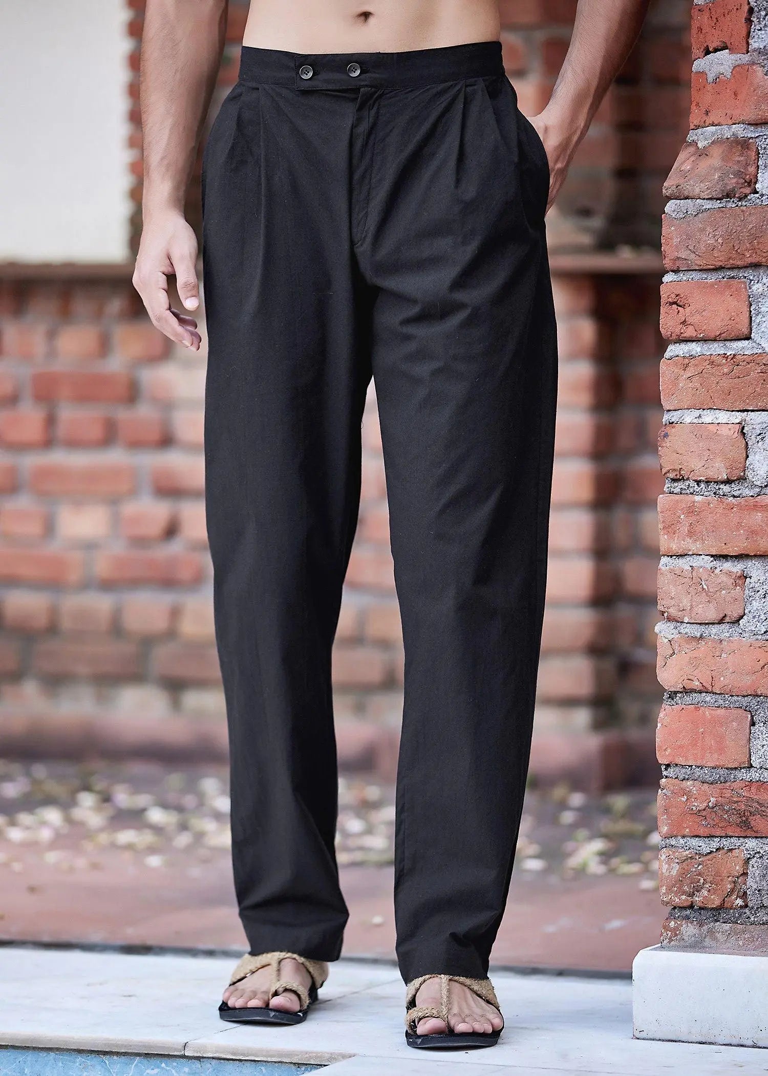 Solid Black Cotton Straight Pyjama