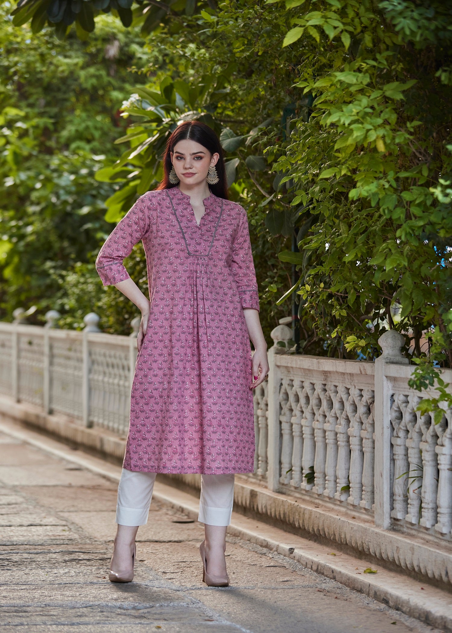 Meera Onion Pink Kurta