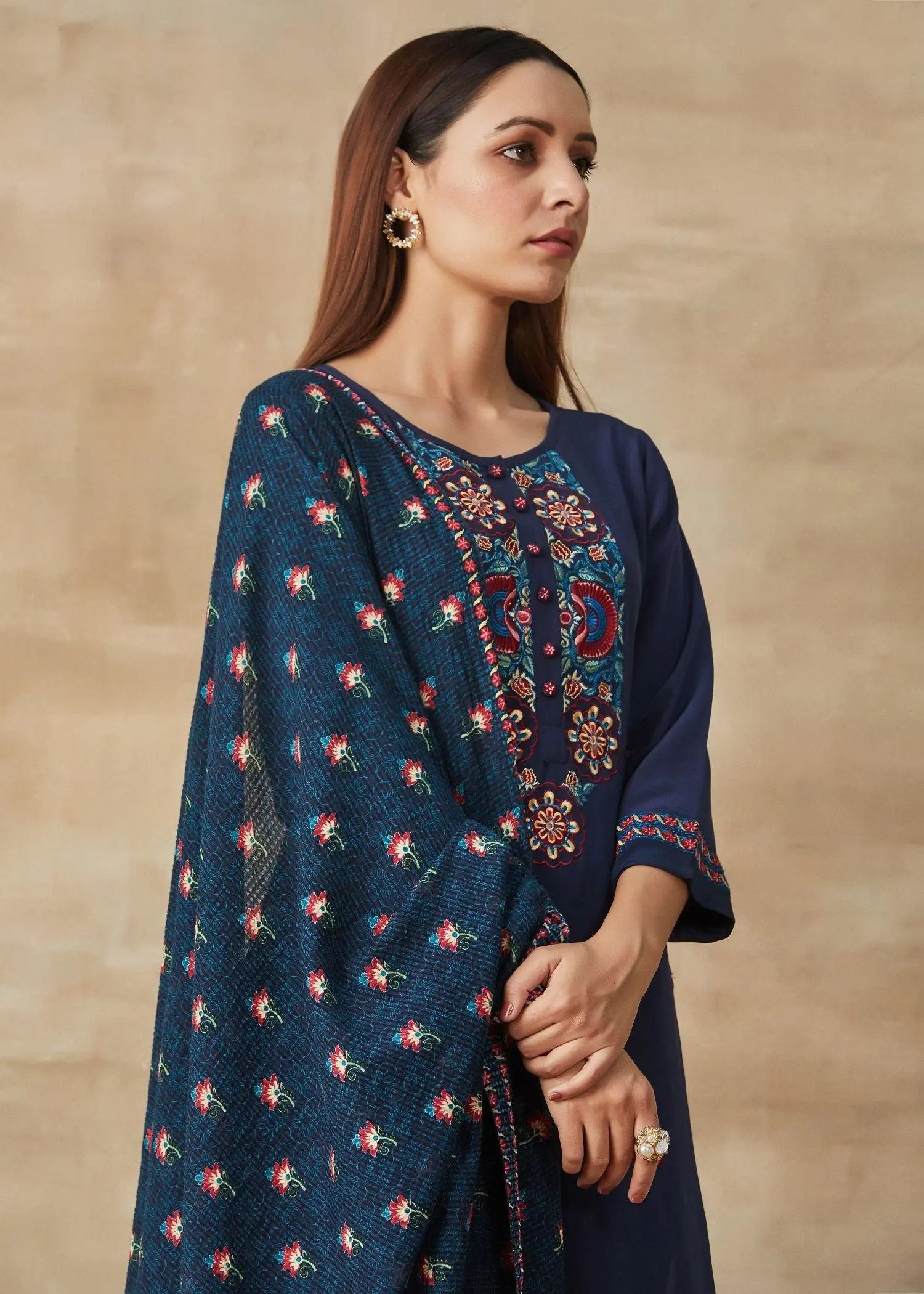 Upasana Suit Set