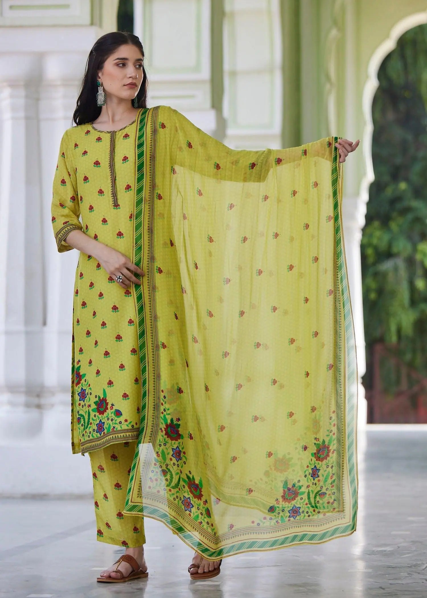 Green Dupatta